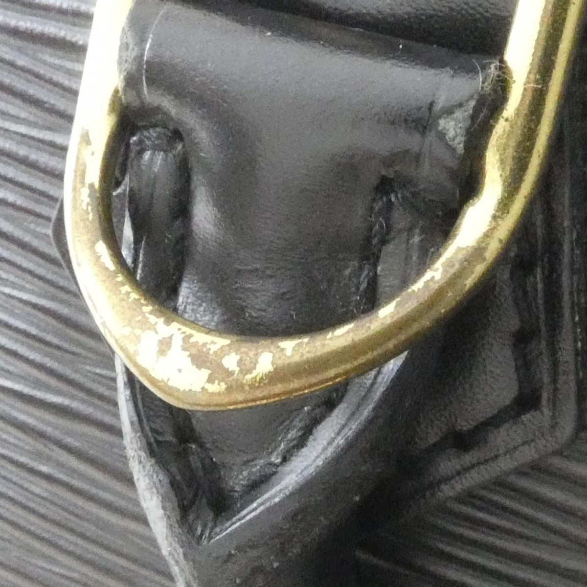 Louis Vuitton Black Leather Handbag (Pre-Owned)