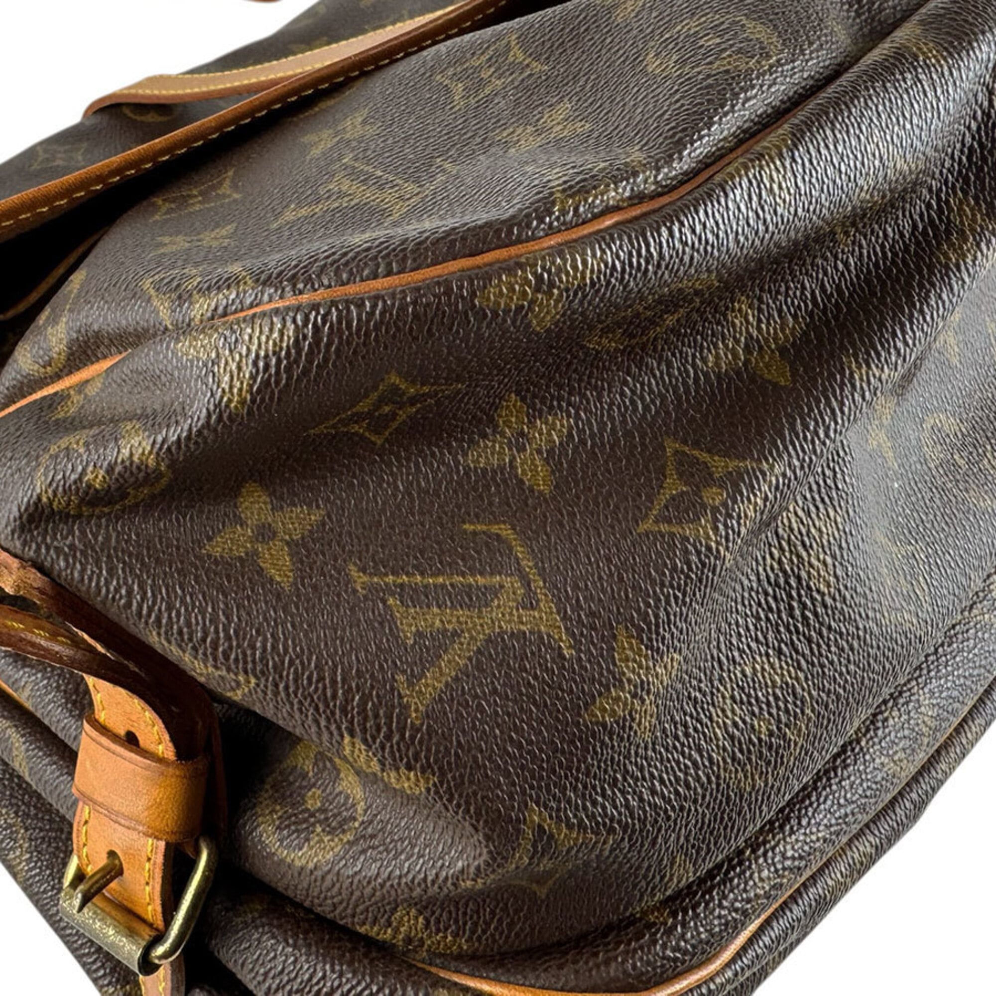Louis Vuitton Brown Monogram Monogram Shoulder Bag (Pre-Owned)