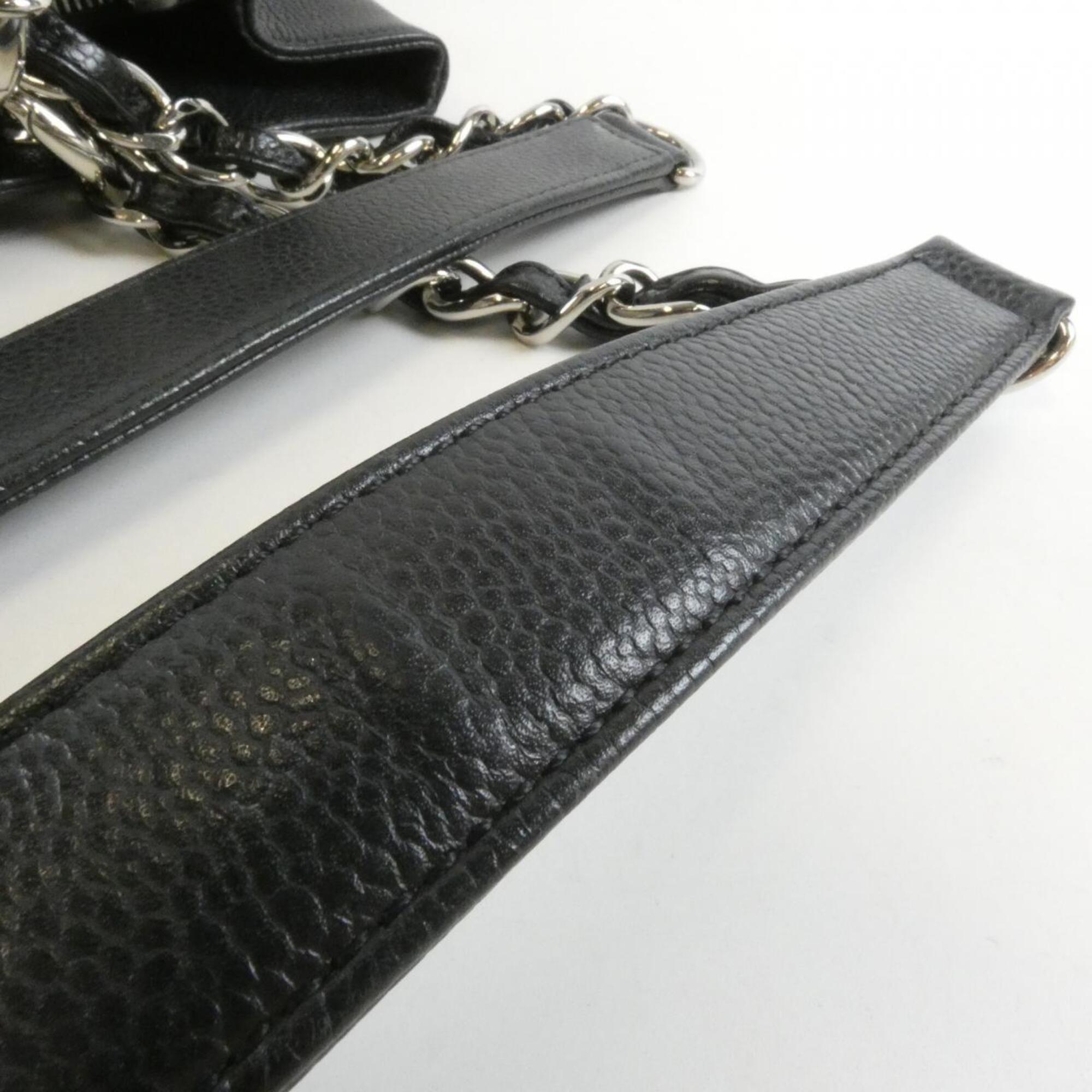 Chanel Black Grained Calfskin Shoulder Bag (Pre-Owned)