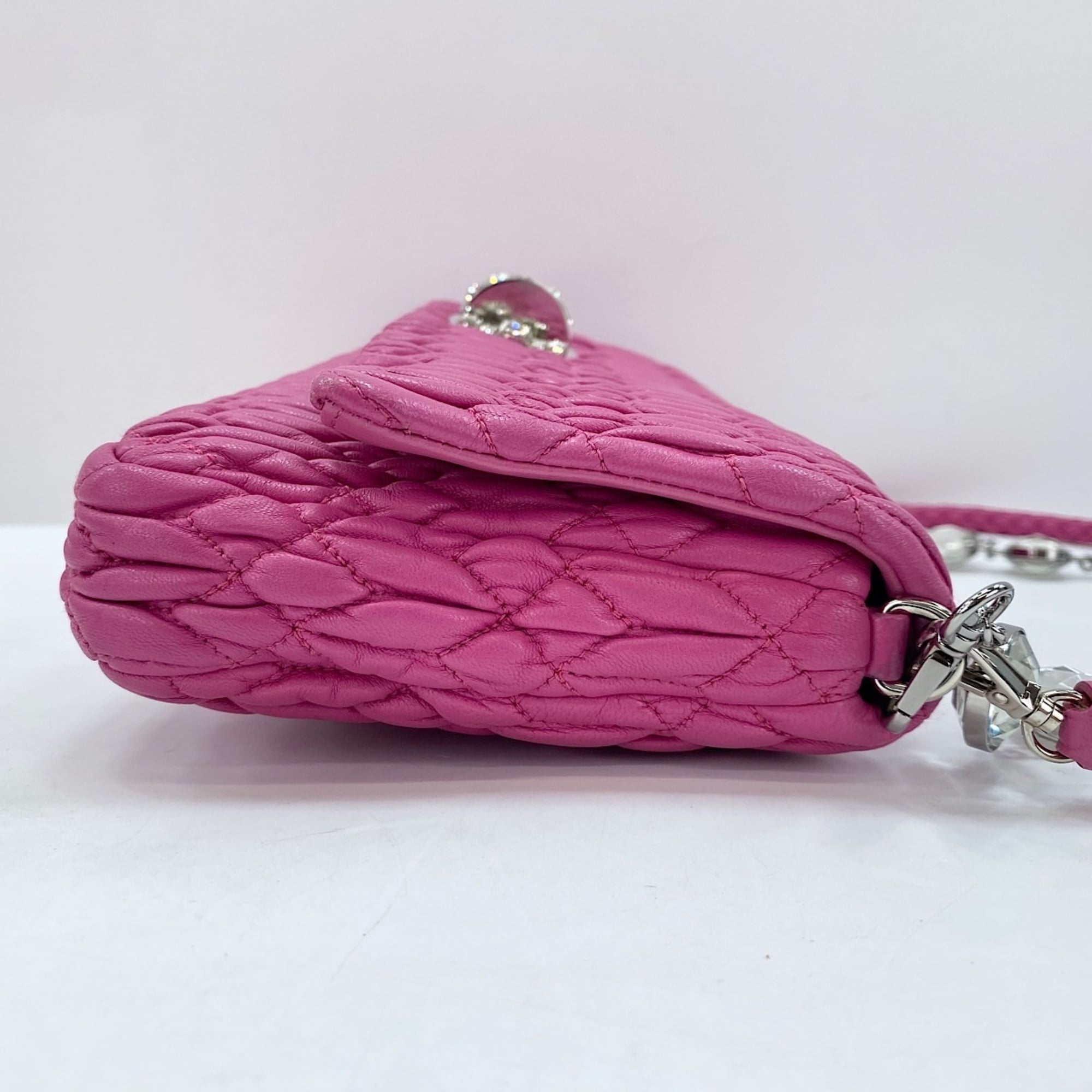 Miu Miu Pink Shoulder Bag (Pre-Owned)