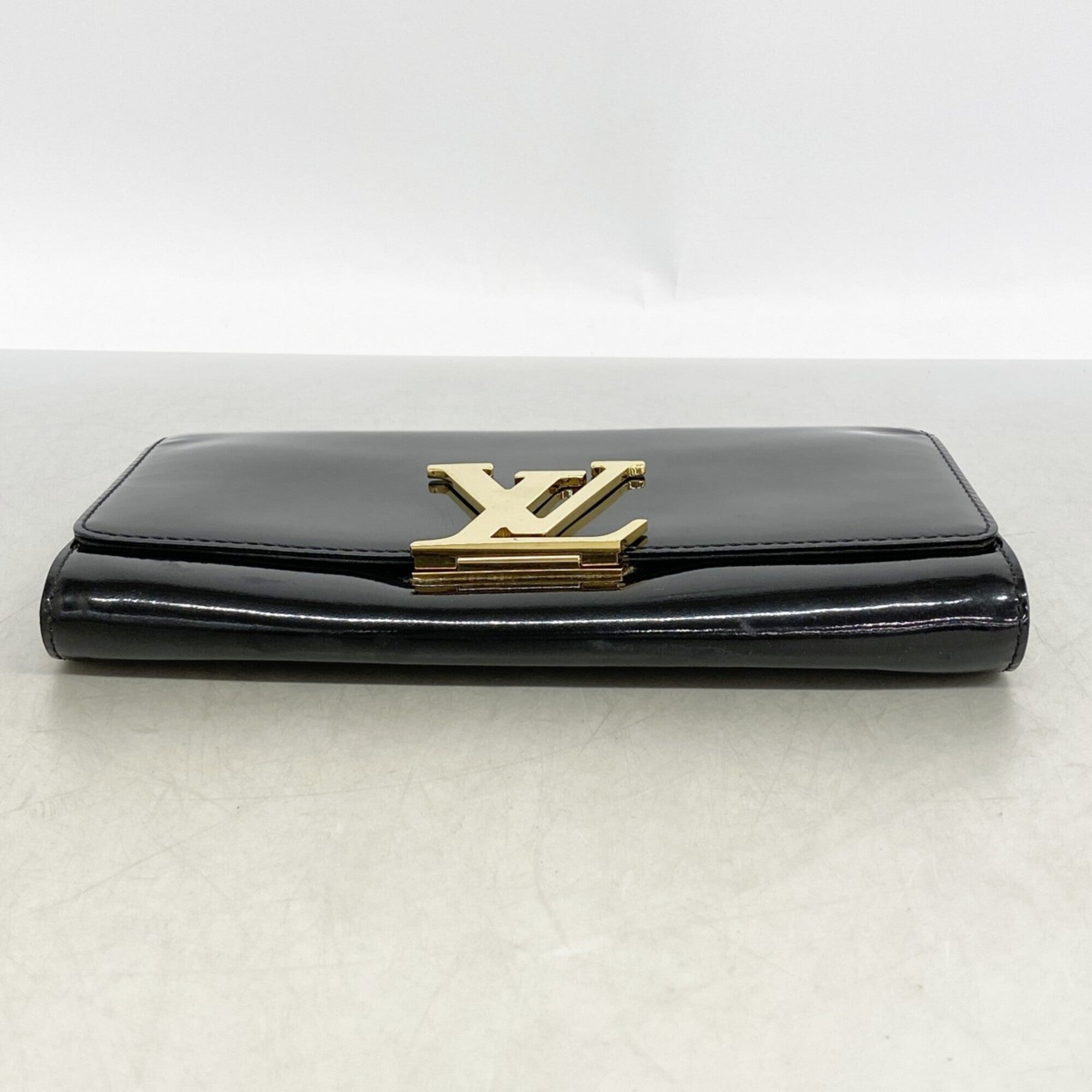 Louis Vuitton Black Clutch Bag (Pre-Owned)