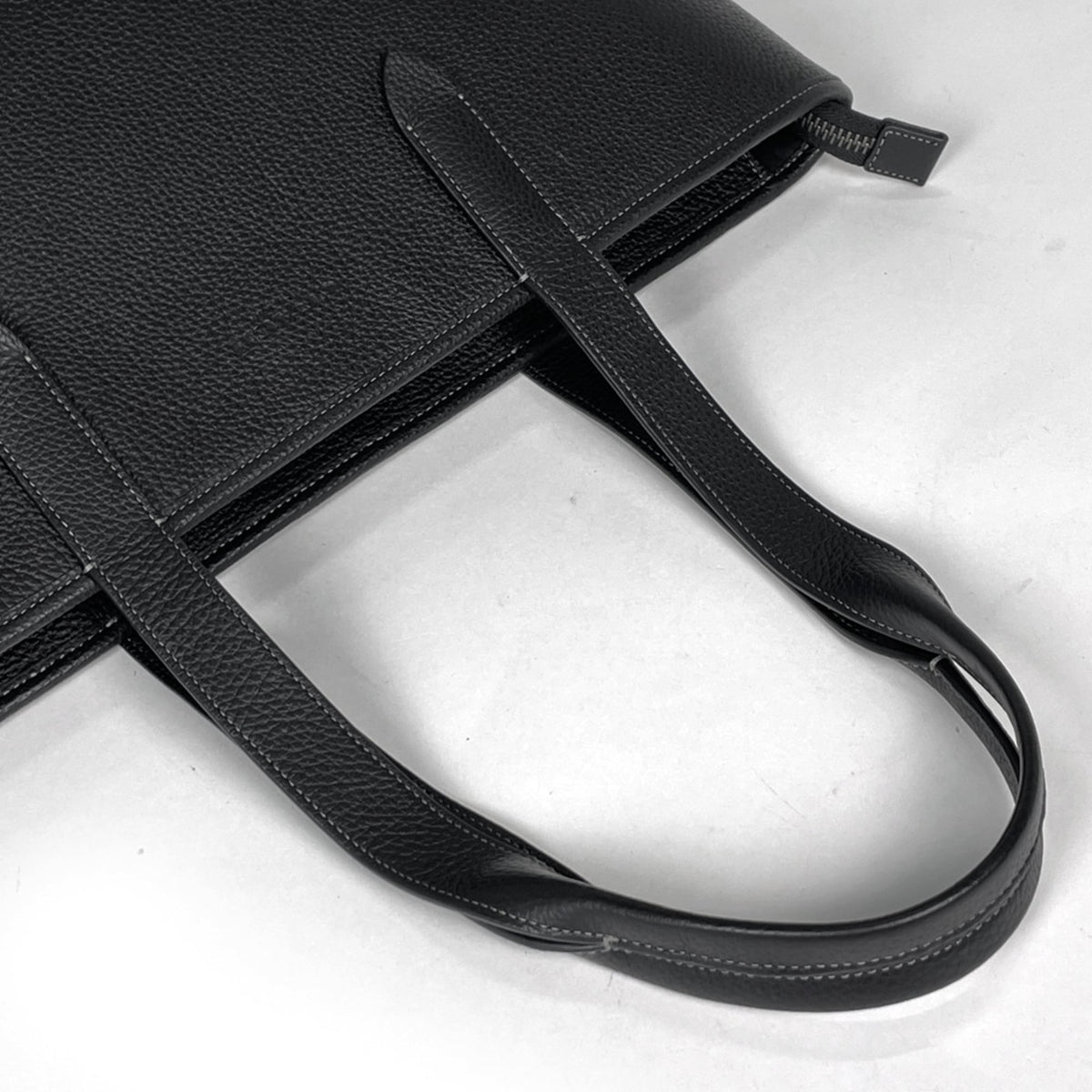 Coach Black Leather Tote Bag (Pre-Owned)