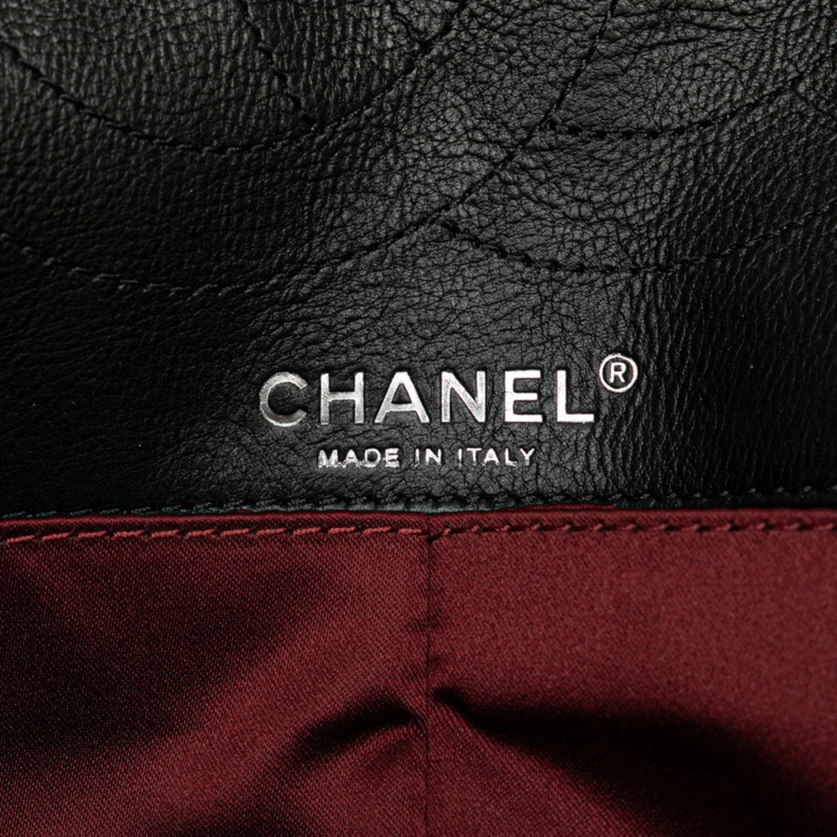 Chanel Black Leather Handbag Shoulder Bag (Pre-Owned)