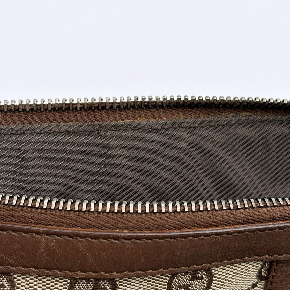 Gucci Beige Brown Gg Canvas Leather Handbag (Pre-Owned)