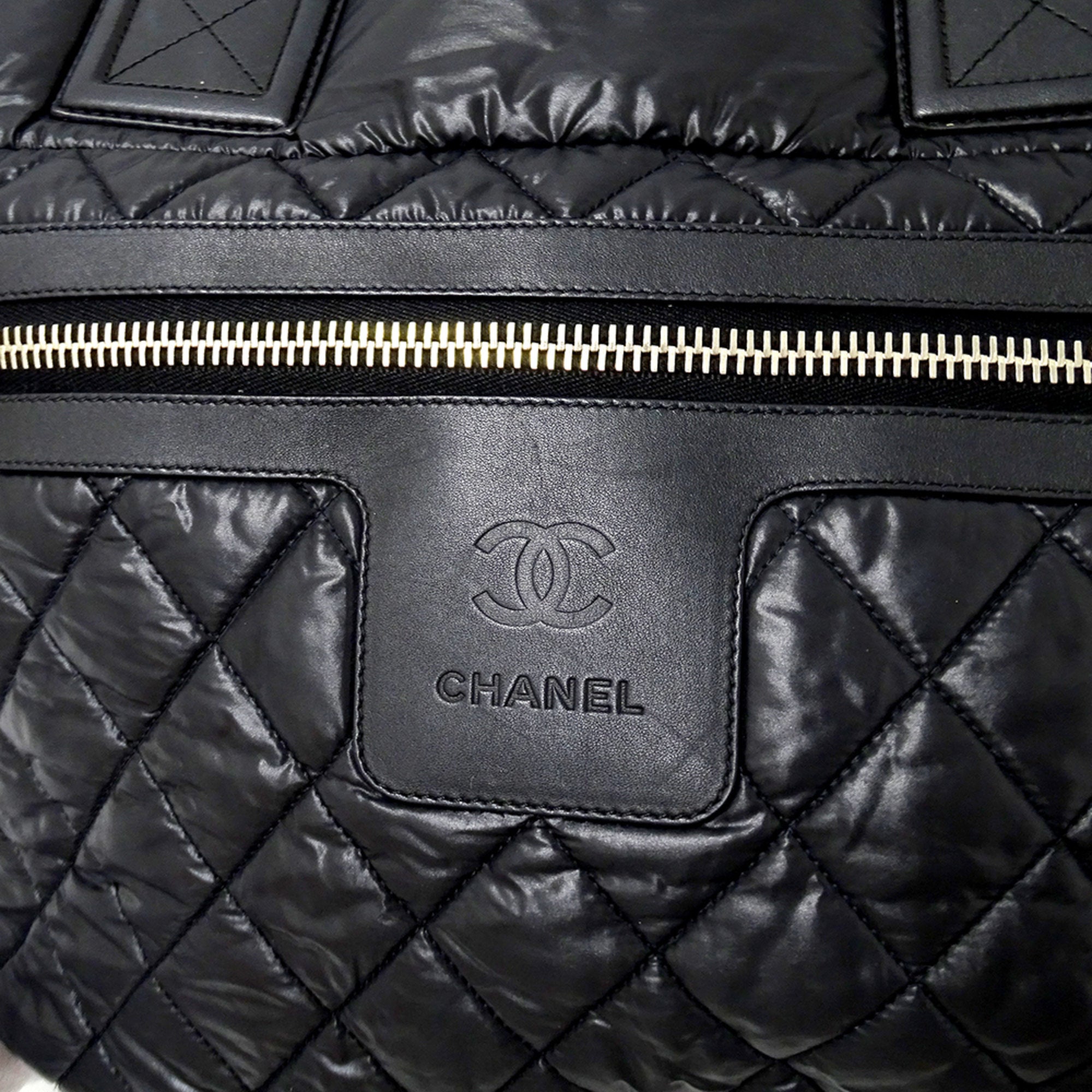 Chanel Black Nylon Handbag Tote Bag (Pre-Owned)