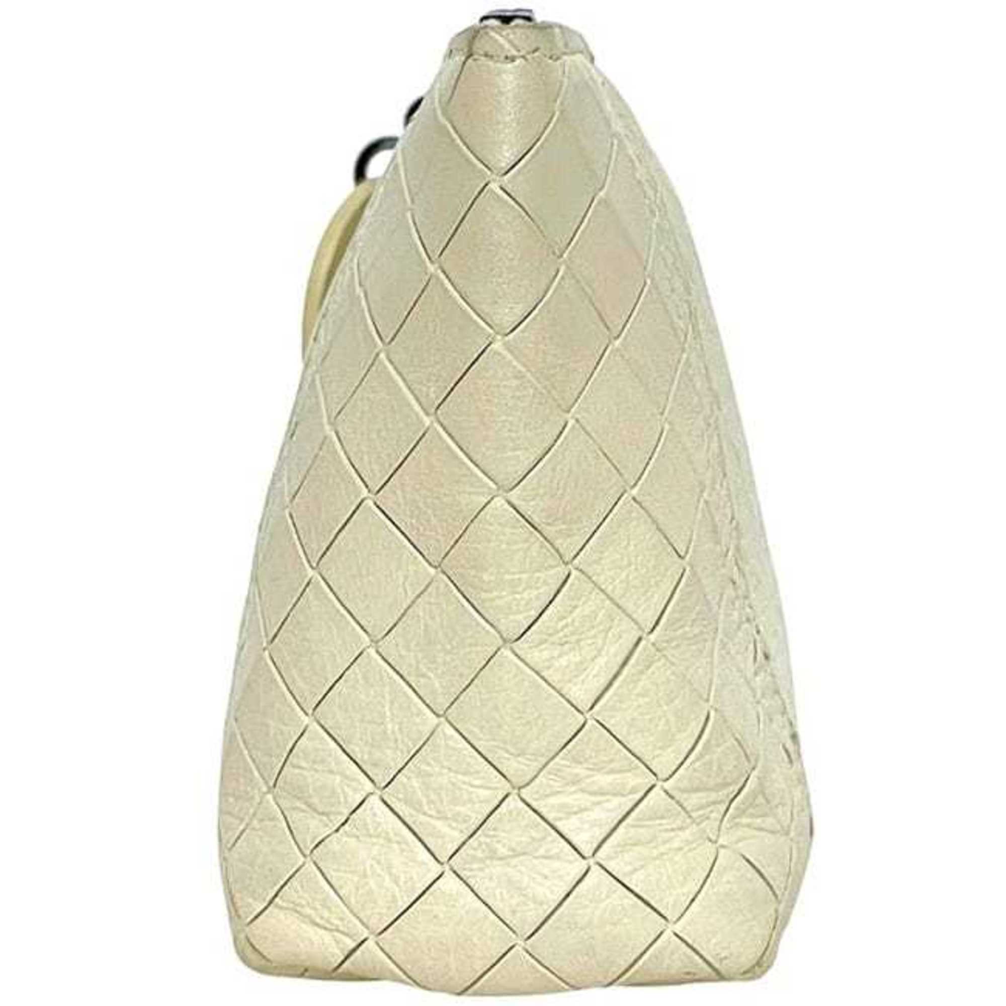 Bottega Veneta White Leather Pouch (Pre-Owned)
