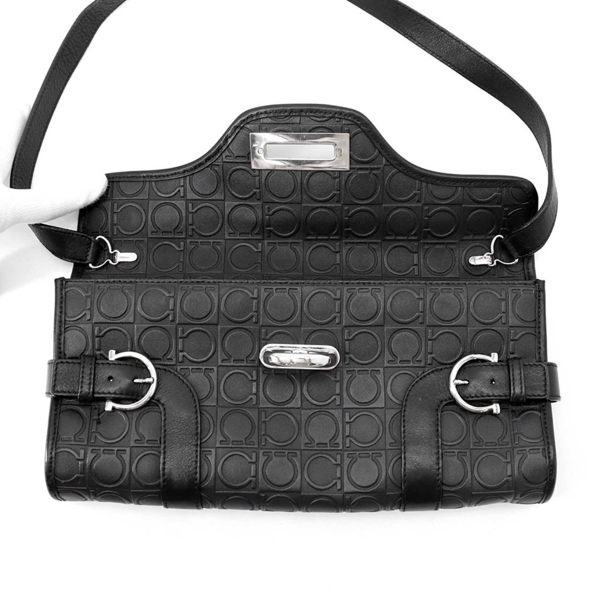 Salvatore Ferragamo Black Leather Handbag Shoulder Bag (Pre-Owned)
