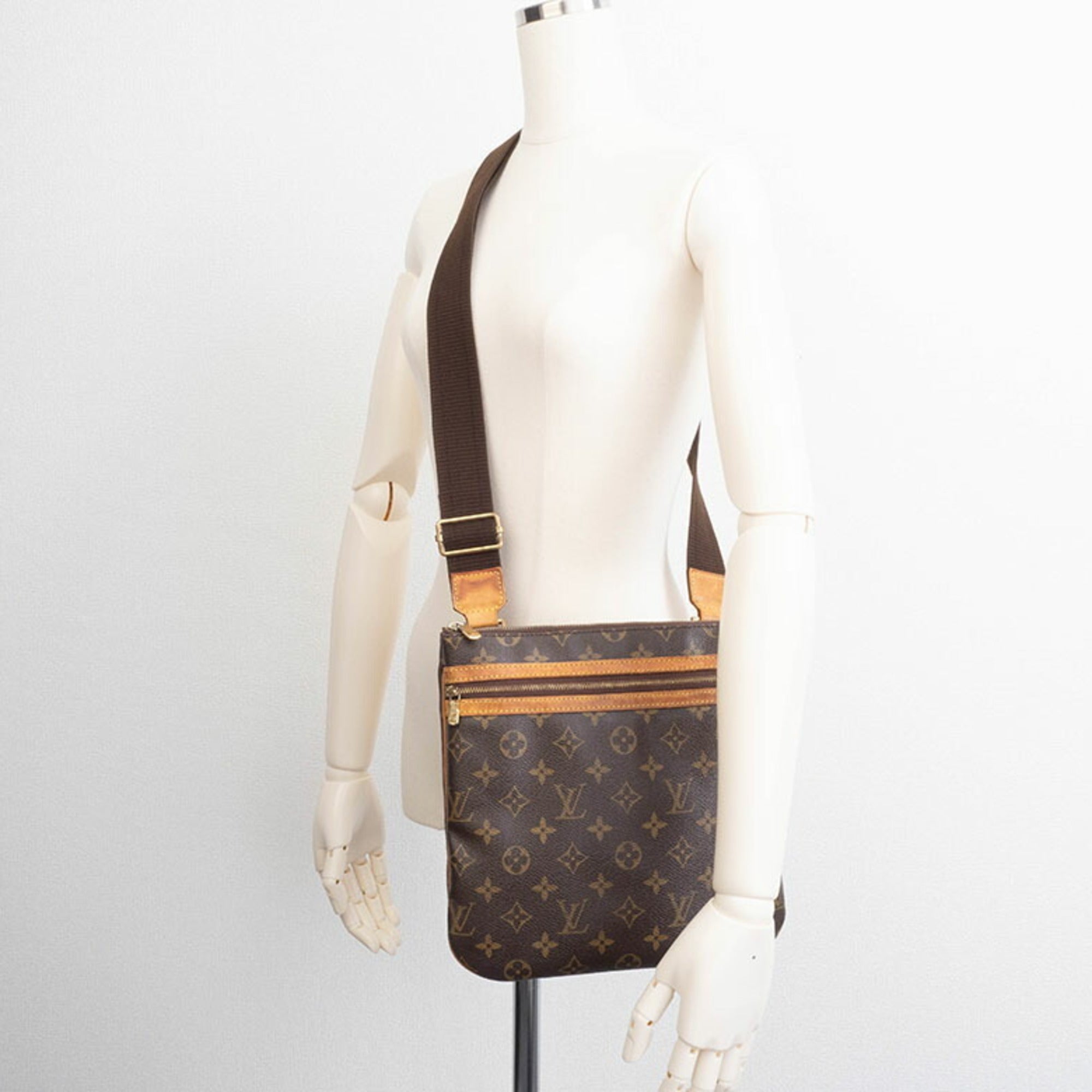 Louis Vuitton Monogram Monogram Monogram Shoulder Bag (Pre-Owned)
