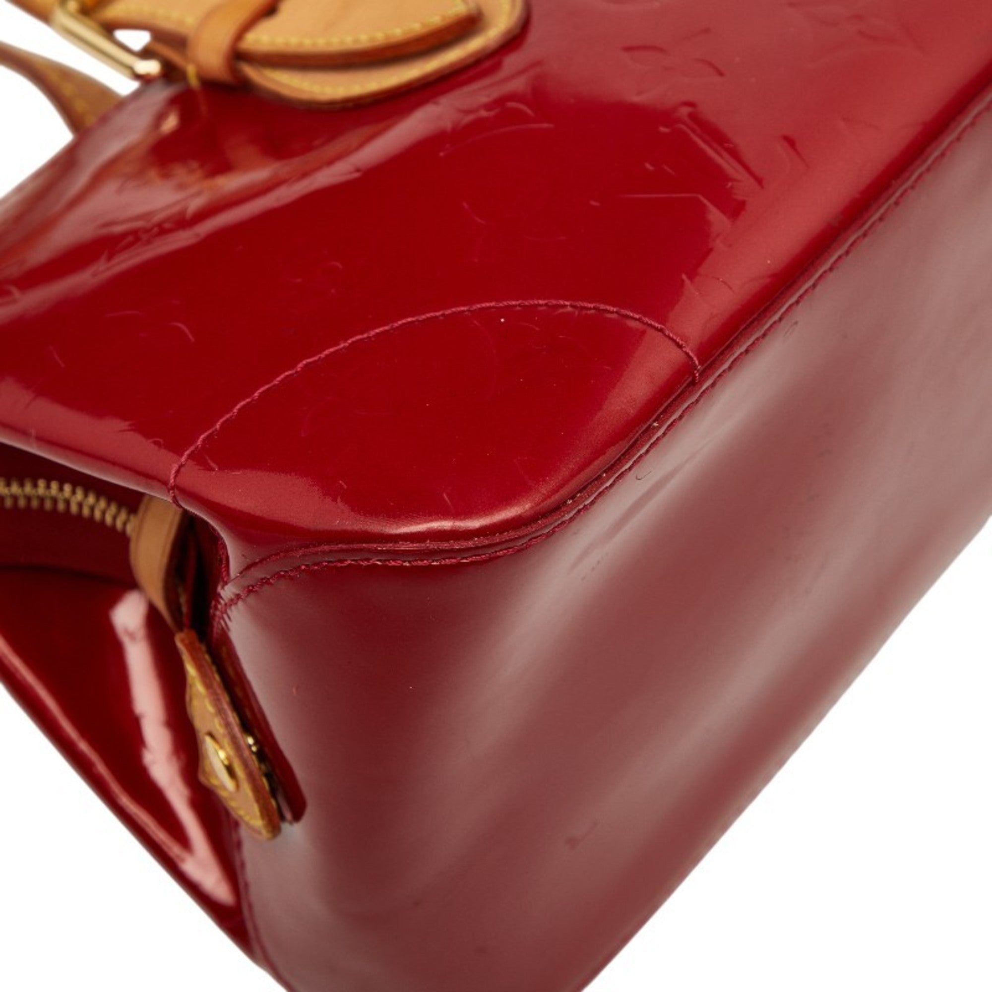 Louis Vuitton Pomme D'amour Red Color Patent Leather Handbag (Pre-Owned)