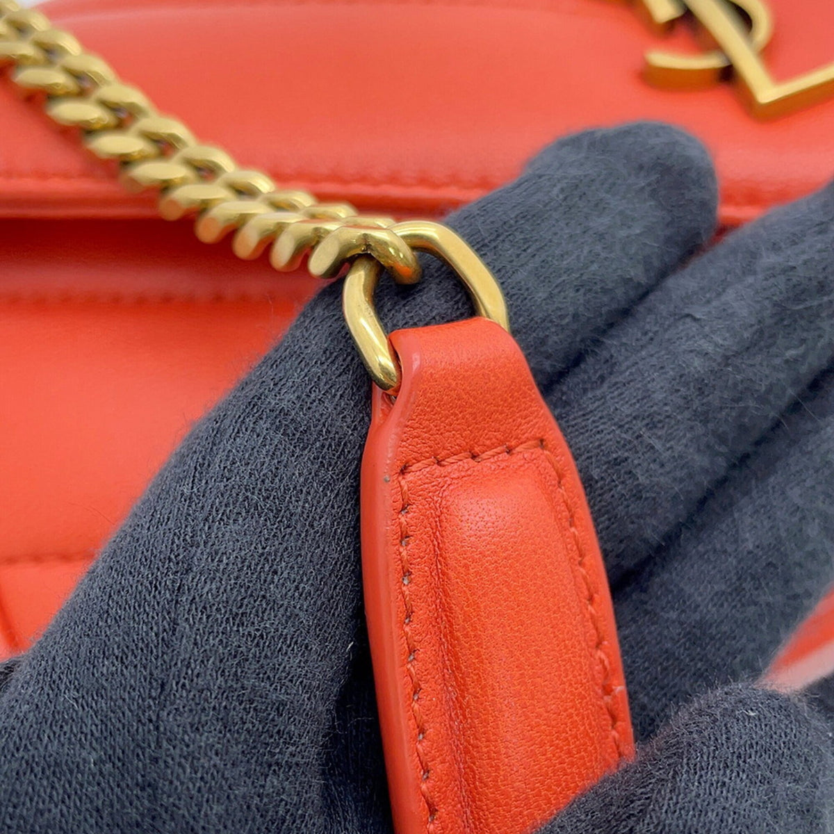 Yves Saint Laurent Orange Leather Shoulder Bag (Pre-Owned)