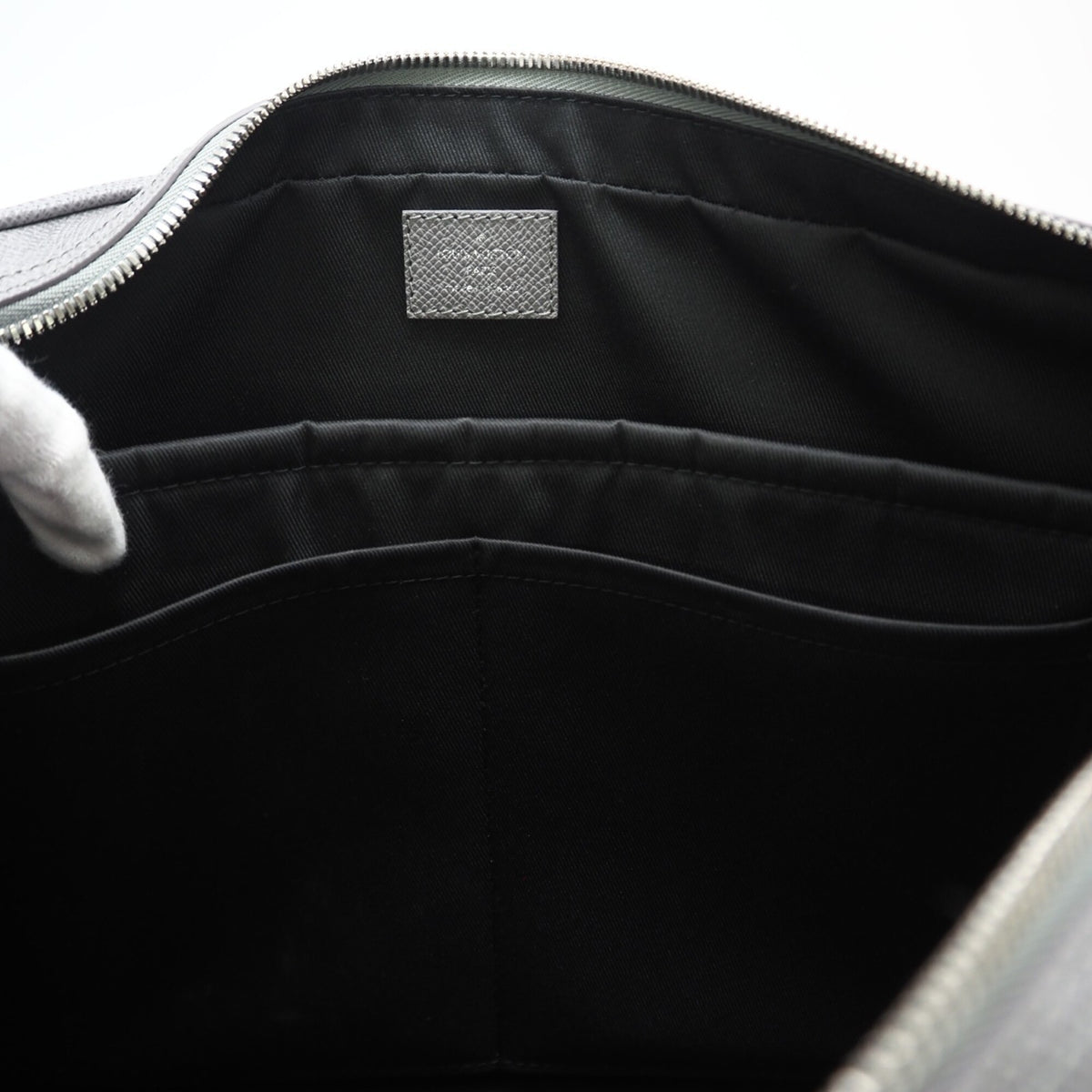 Louis Vuitton Gray Leather Briefcase Handbag (Pre-Owned)