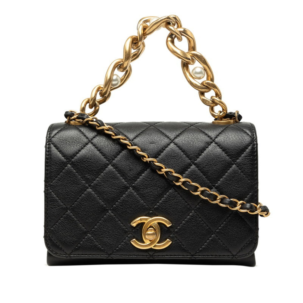 Chanel Matelasse Black Leather Shoulder Bag (Pre-Owned)