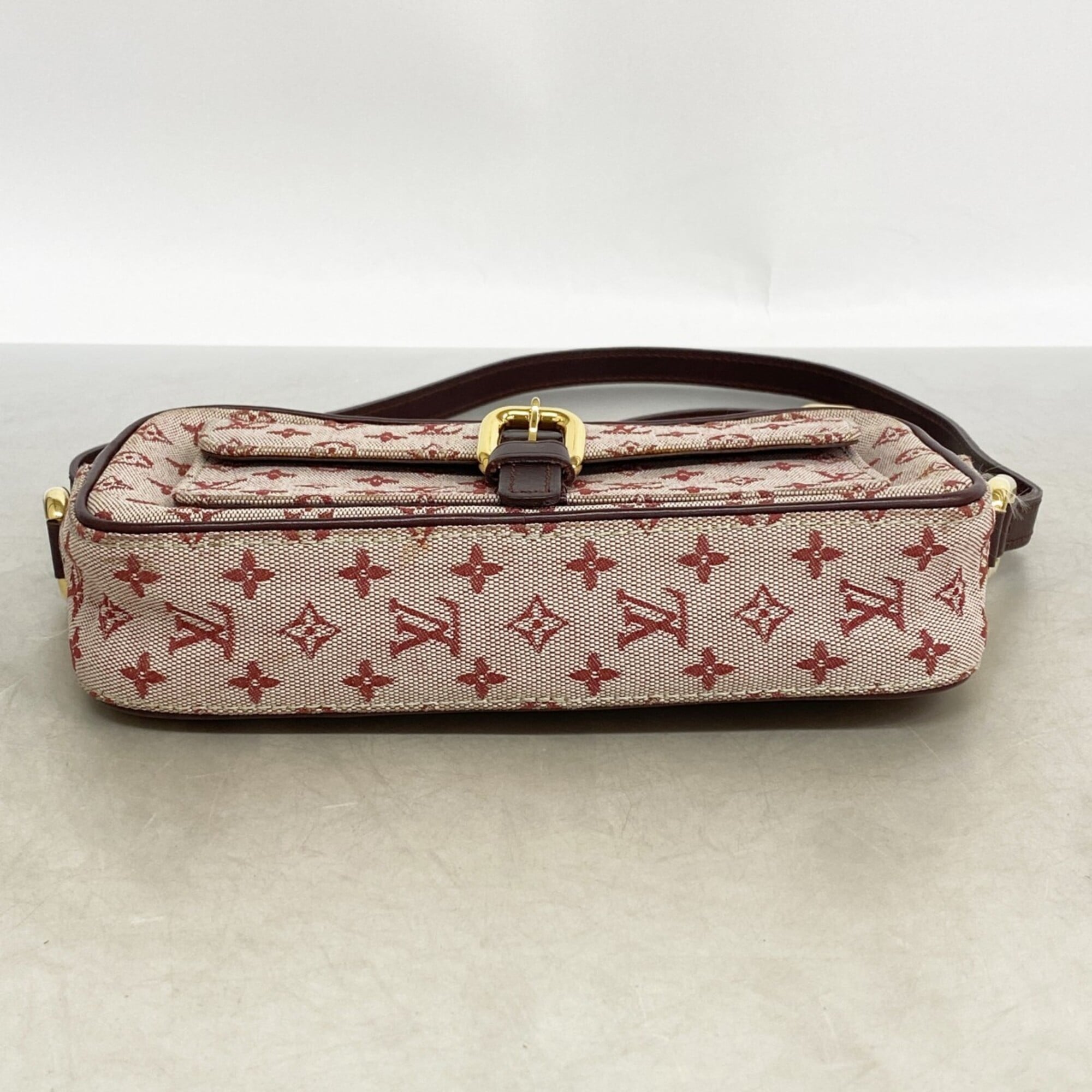 Louis Vuitton Cerise Shoulder Bag (Pre-Owned)