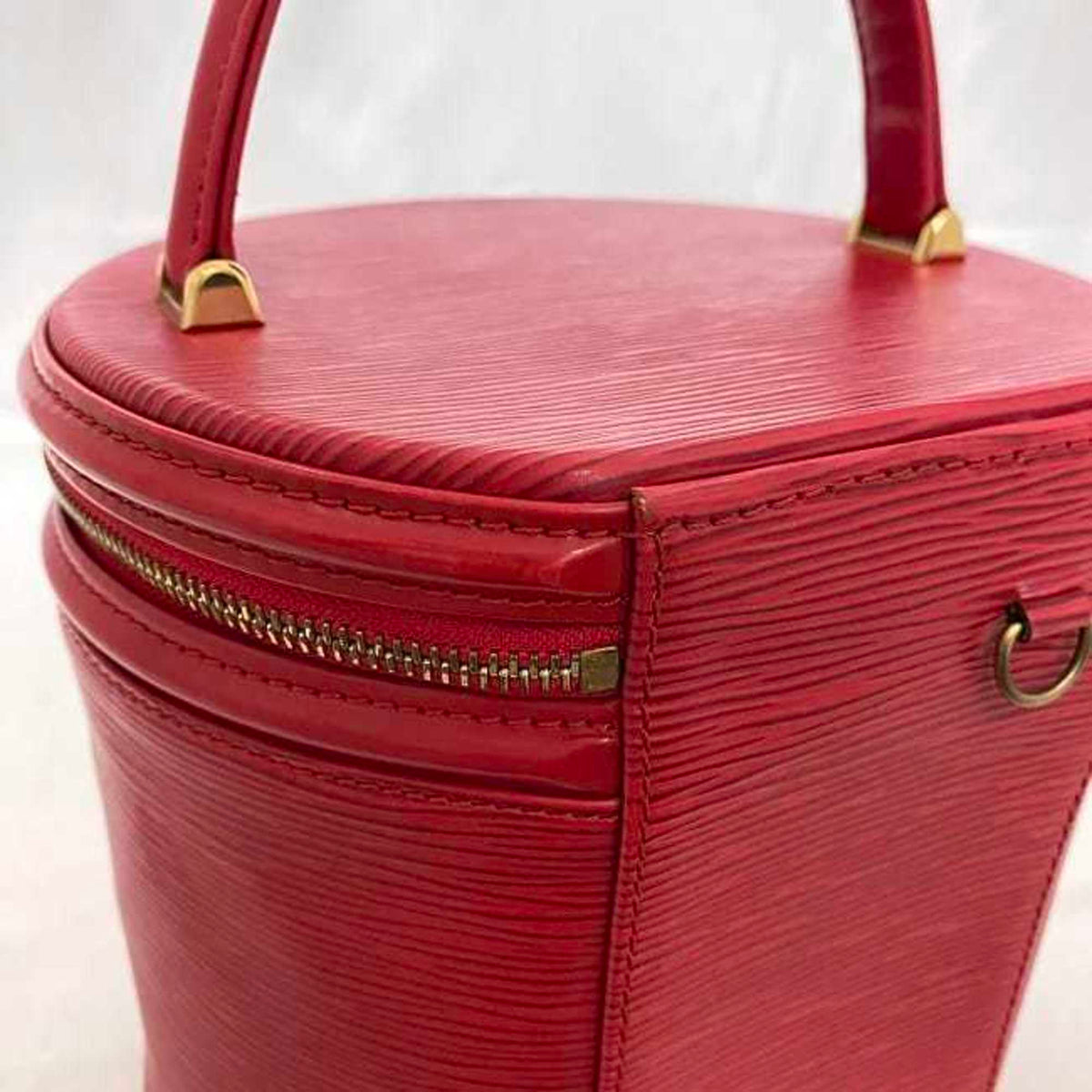 Louis Vuitton Castilian Red Epi Leather Handbag Vanity Bag (Pre-Owned)