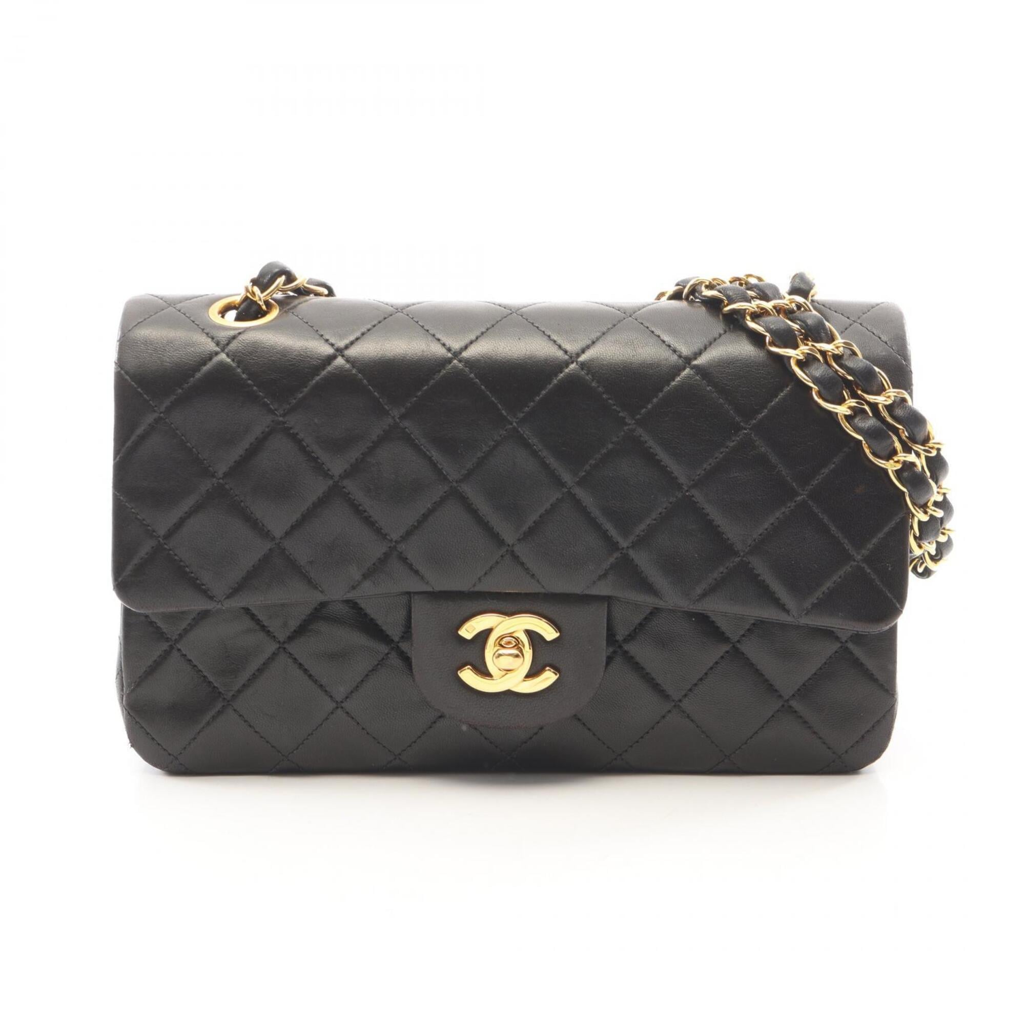Chanel Black Leather Handbag Shoulder Bag (Pre-Owned)