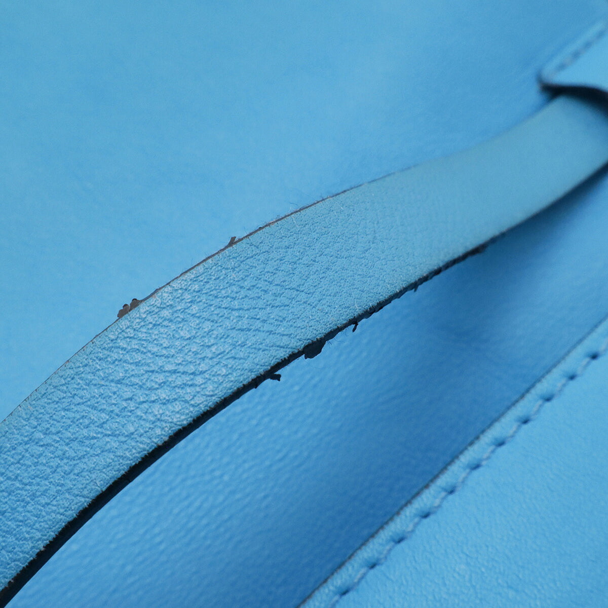 Valentino Garavani Blue Leather Clutch Bag Shoulder Bag (Pre-Owned)