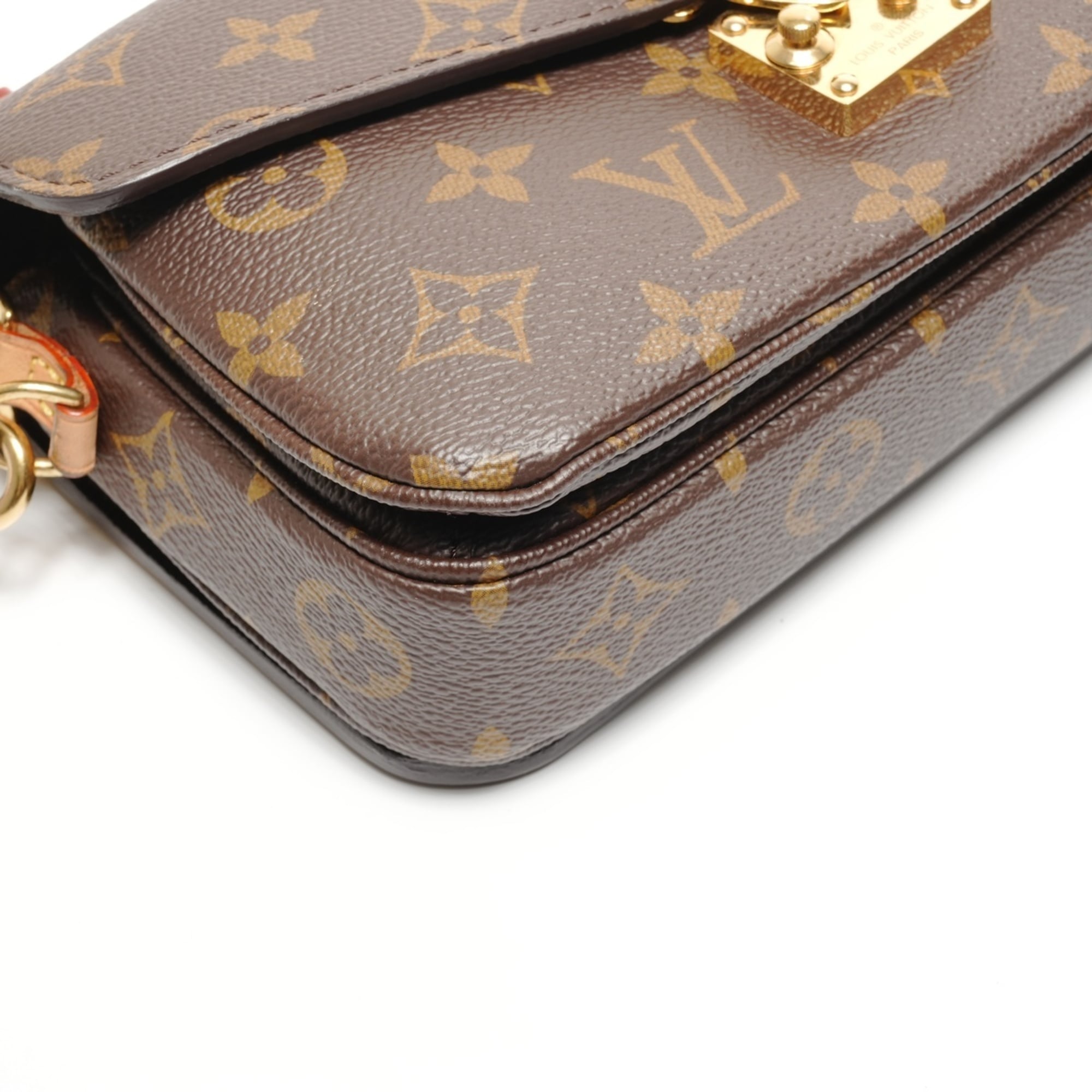 Louis Vuitton Brown Monogram Pochette Shoulder Bag (Pre-Owned)