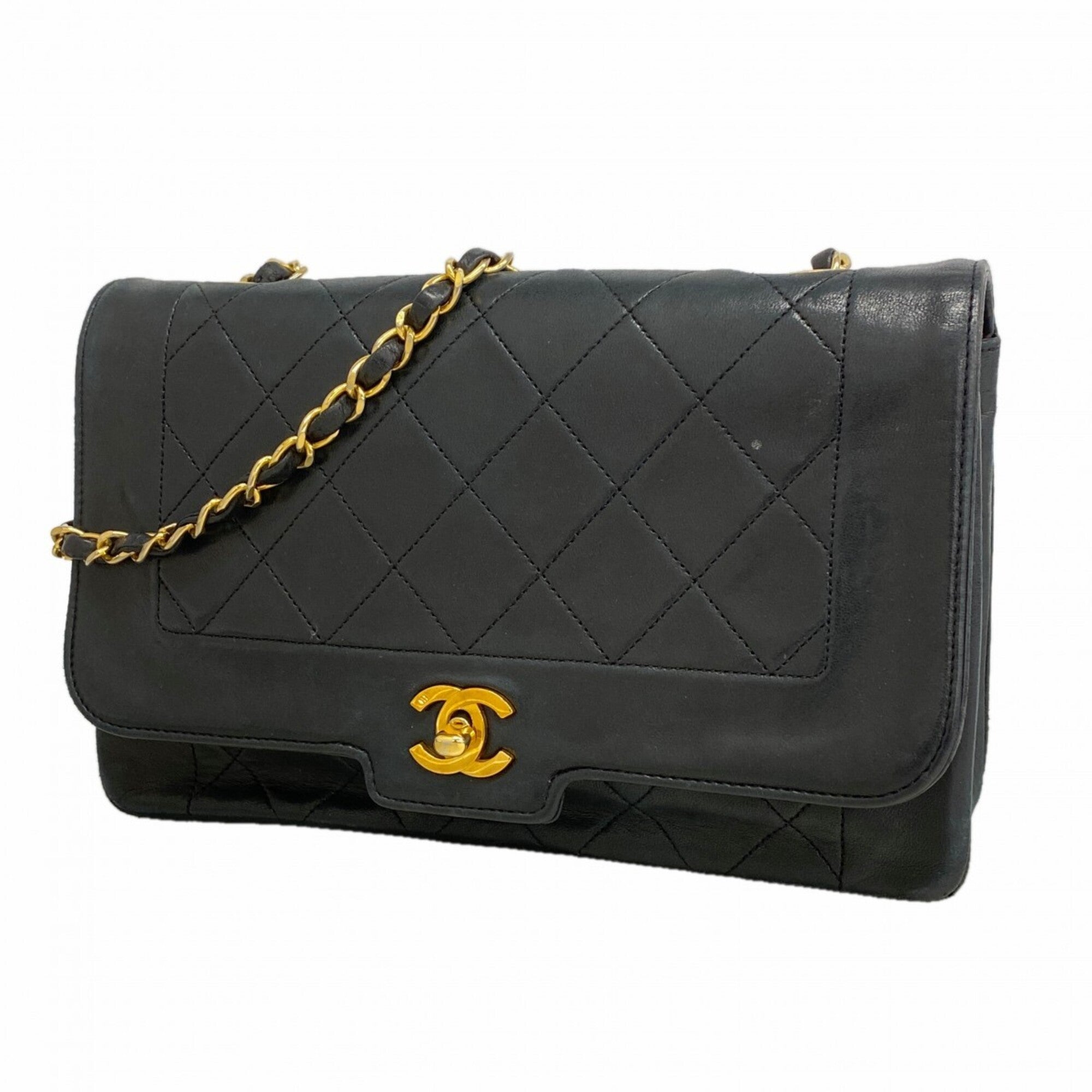 Chanel Black Leather Shoulder Bag (Pre-Owned)