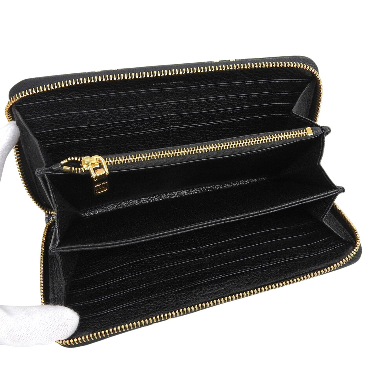 Miu Miu Black Gray Pink Beige Leather Long Wallet (Bi-Fold) (Pre-Owned)