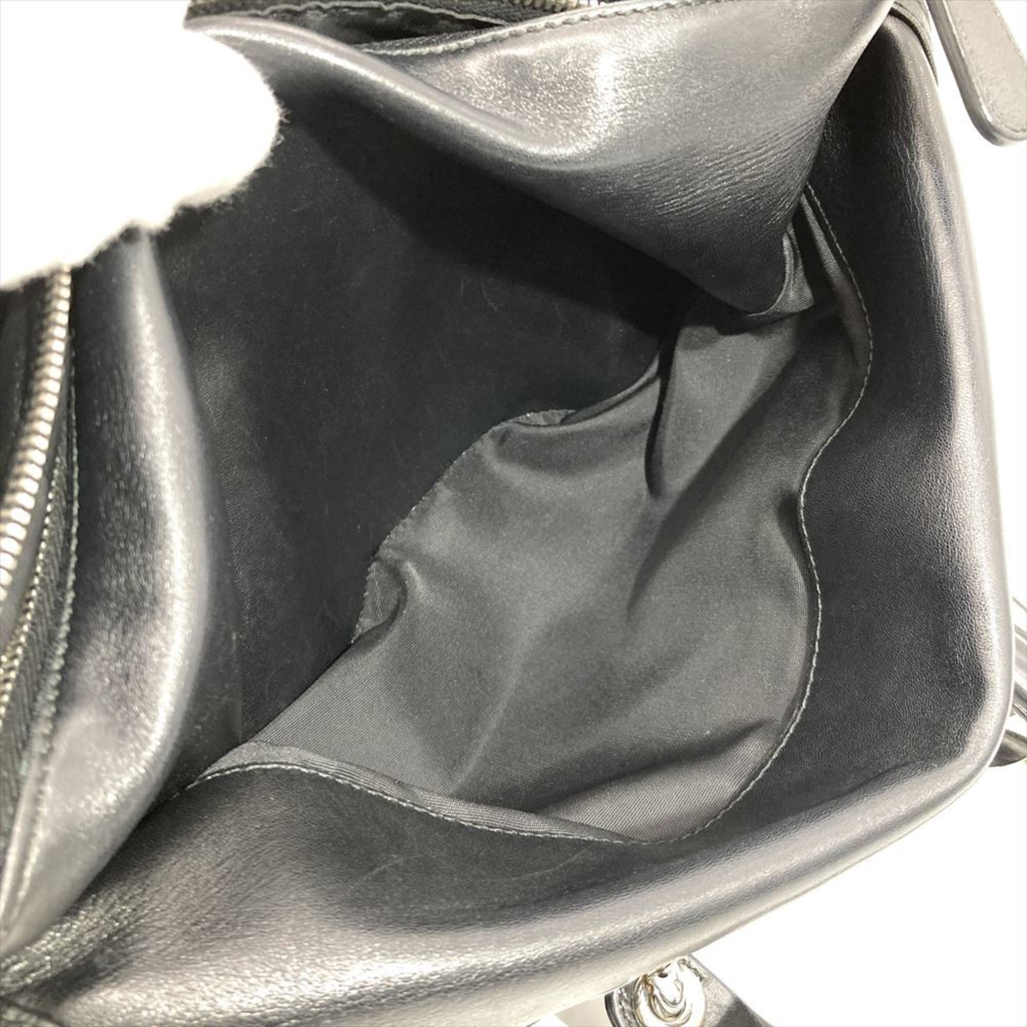 Christian Dior Black Leather Handbag (Pre-Owned)