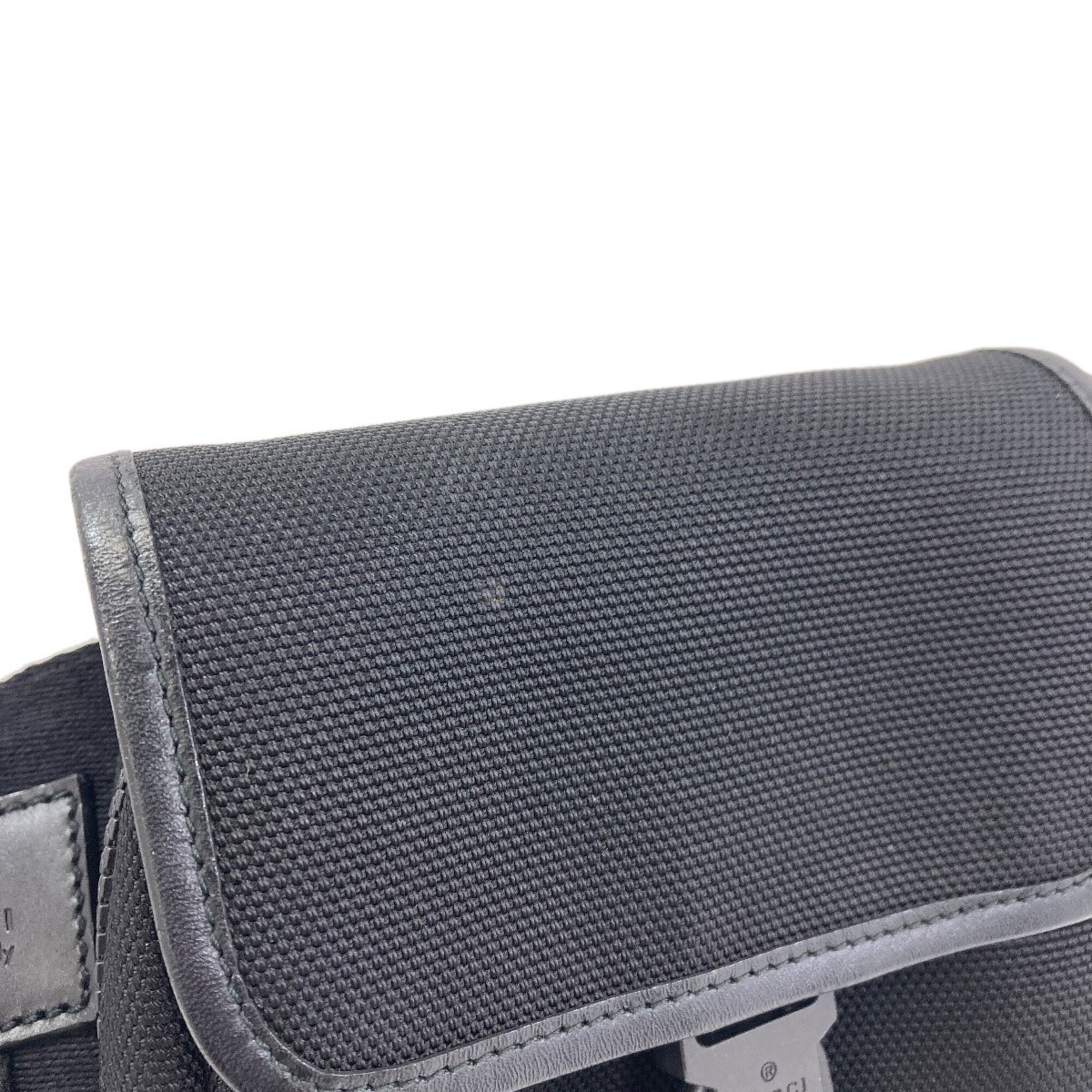 Gucci Sherry Line Black Nylon Canvas Sling Bag (Pre-Owned)