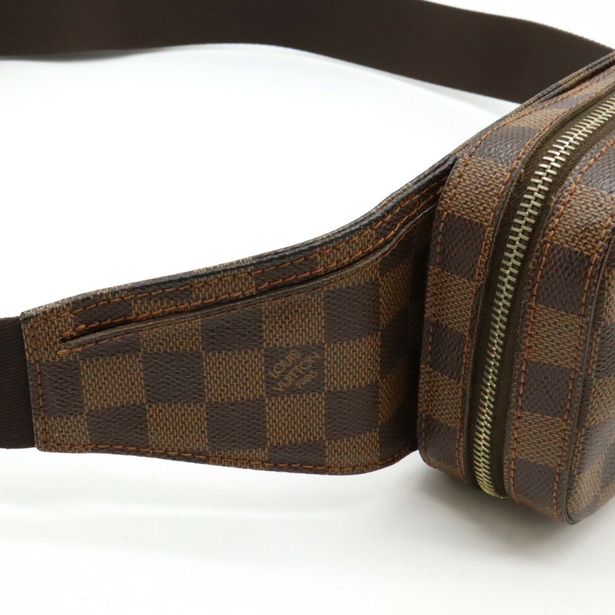 Louis Vuitton Brown Pvc Pouch Shoulder Bag Sling Bag (Pre-Owned)