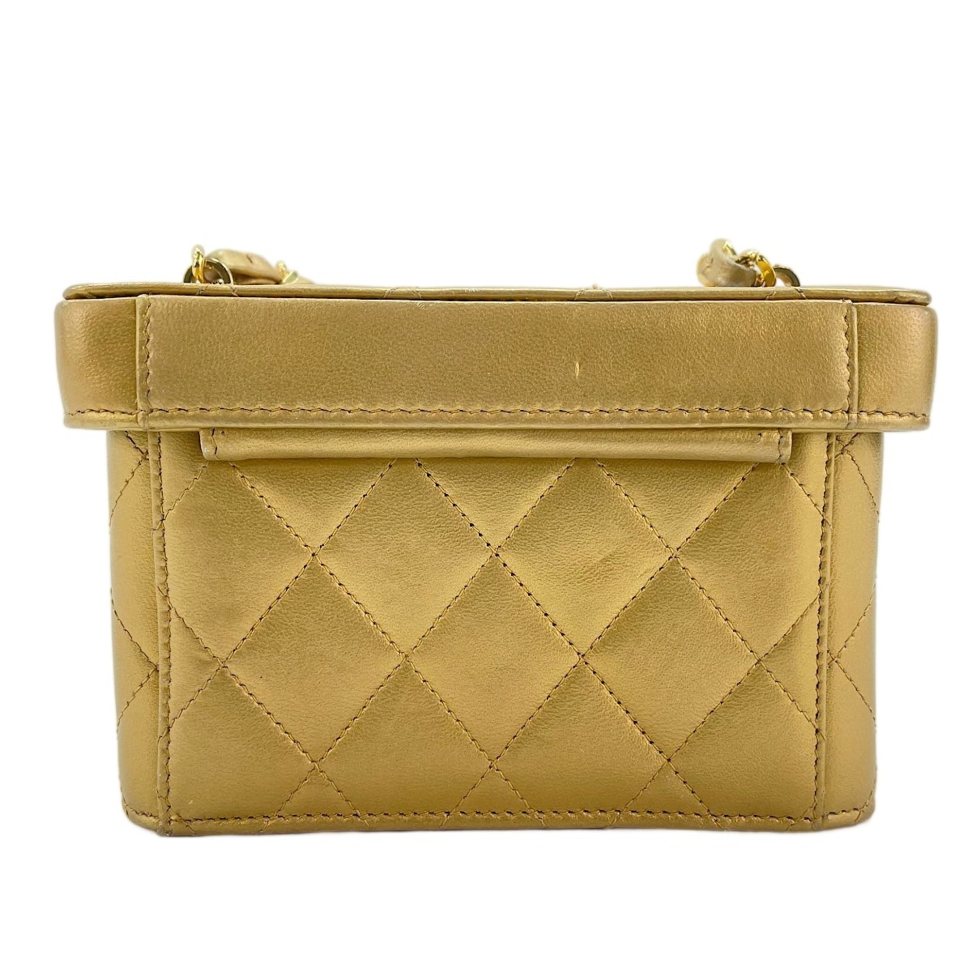 Chanel Gold Shoulder Bag (Pre-Owned)
