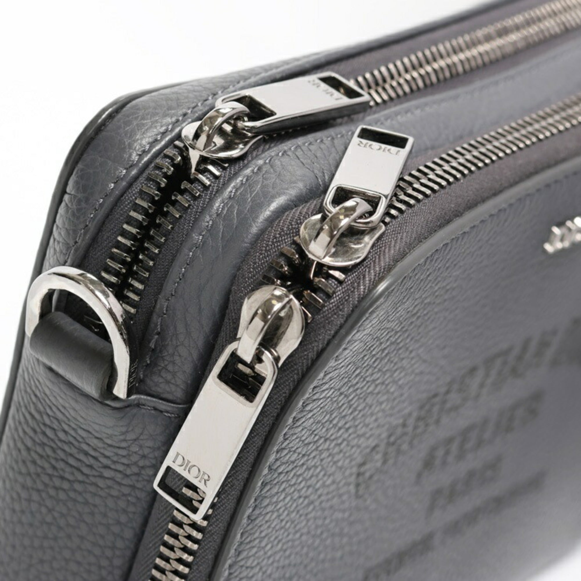 Christian Dior Gray Leather Fanny Pack Pouch (Pre-Owned)