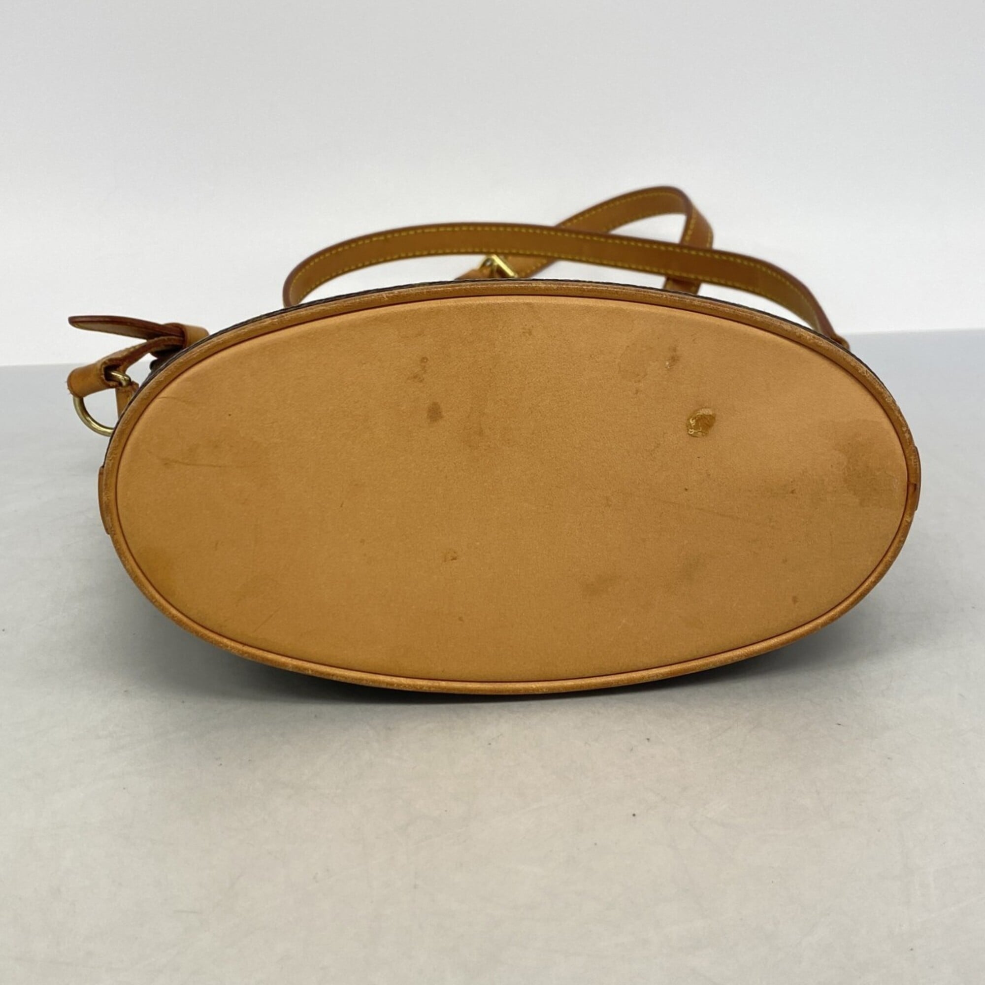 Louis Vuitton Brown Shoulder Bag (Pre-Owned)