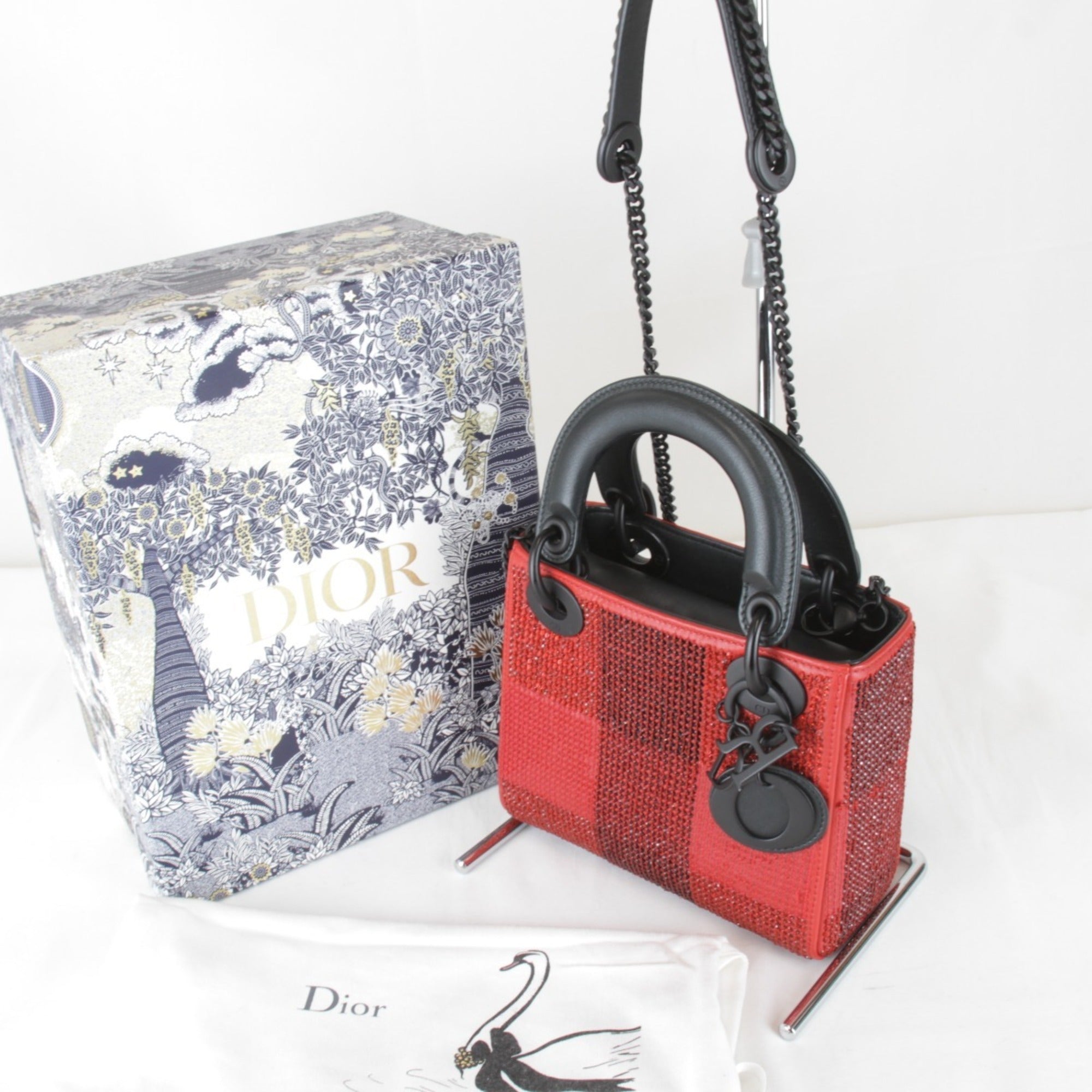 Christian Dior Red Color Rhinestone Leather Shoulder Bag (Pre-Owned)