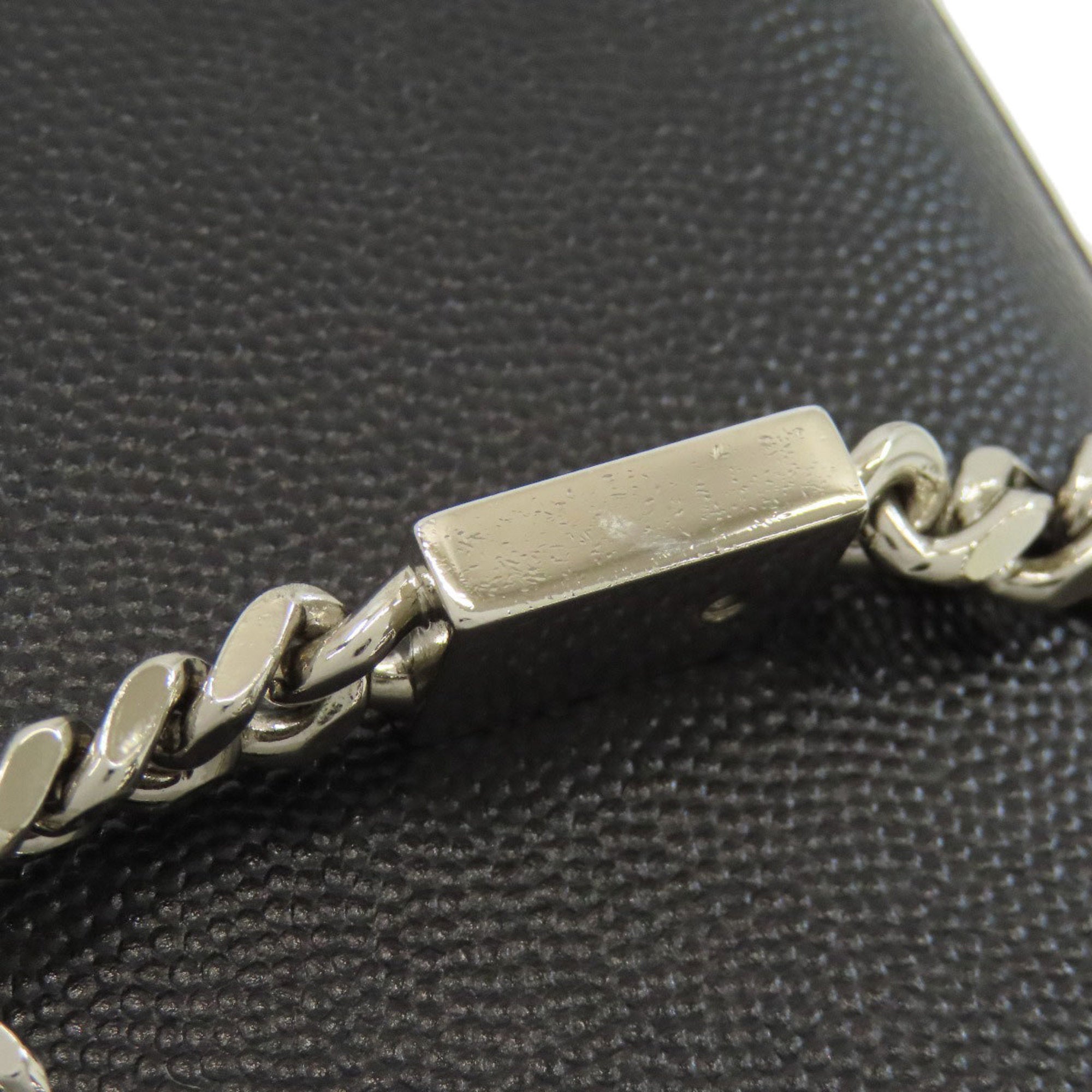 Saint Laurent Black Leather Shoulder Bag (Pre-Owned)