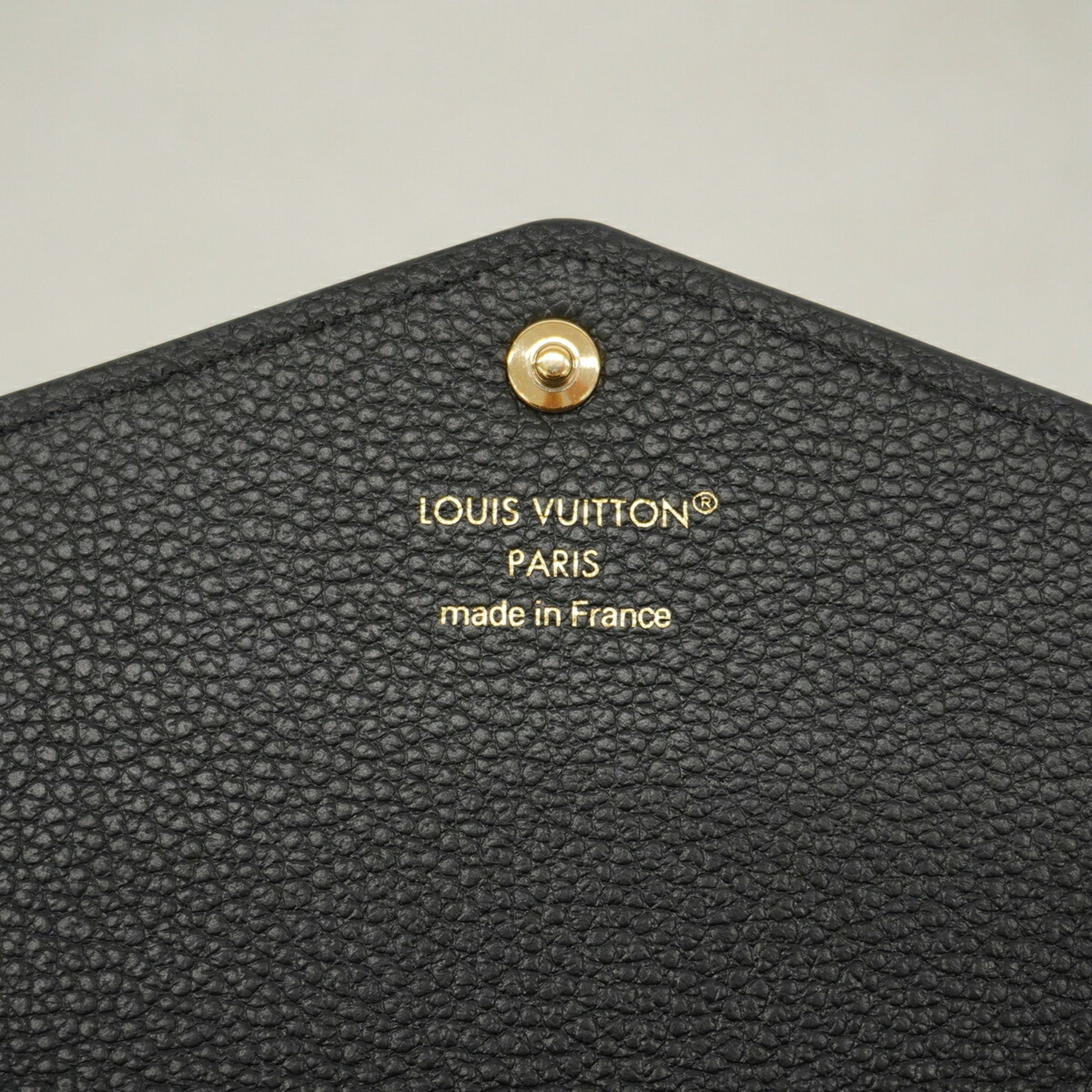 Louis Vuitton Noir Long Wallet (Bi-Fold) (Pre-Owned)