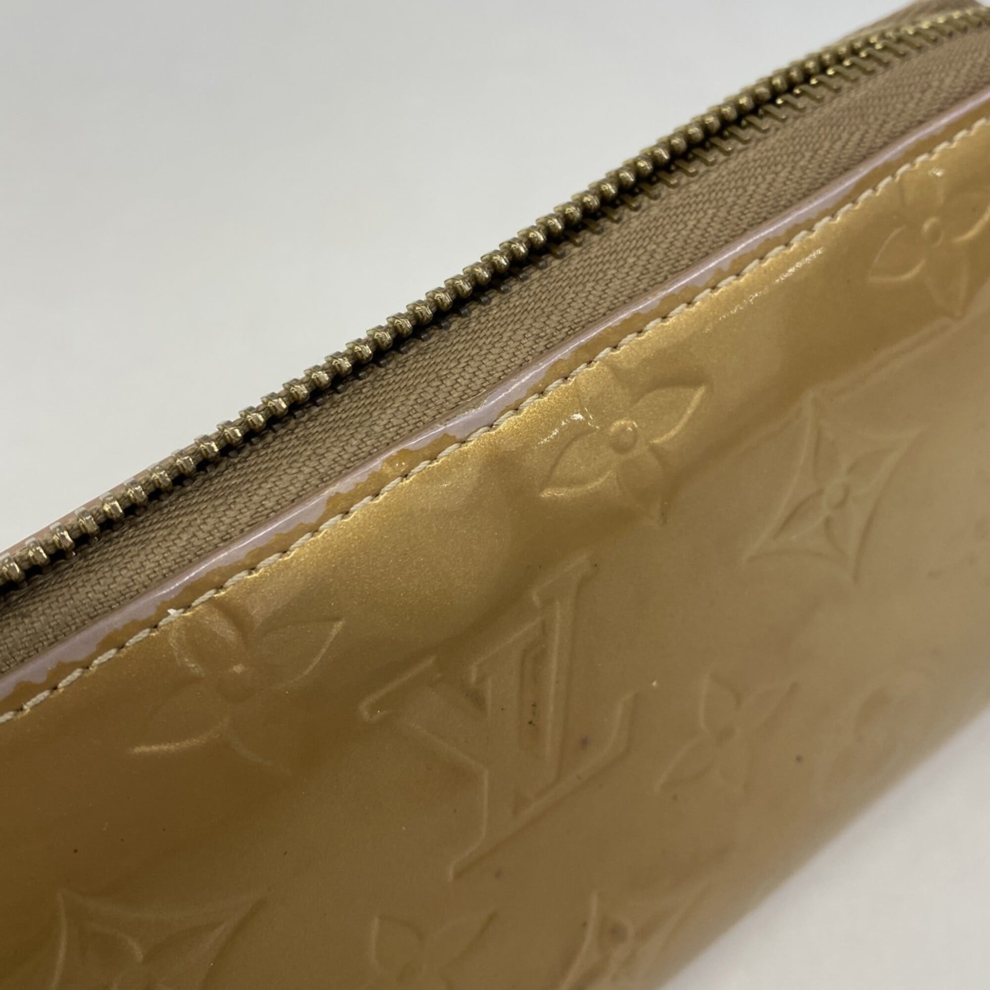 Louis Vuitton Beige Poodle Long Wallet (Bi-Fold) (Pre-Owned)