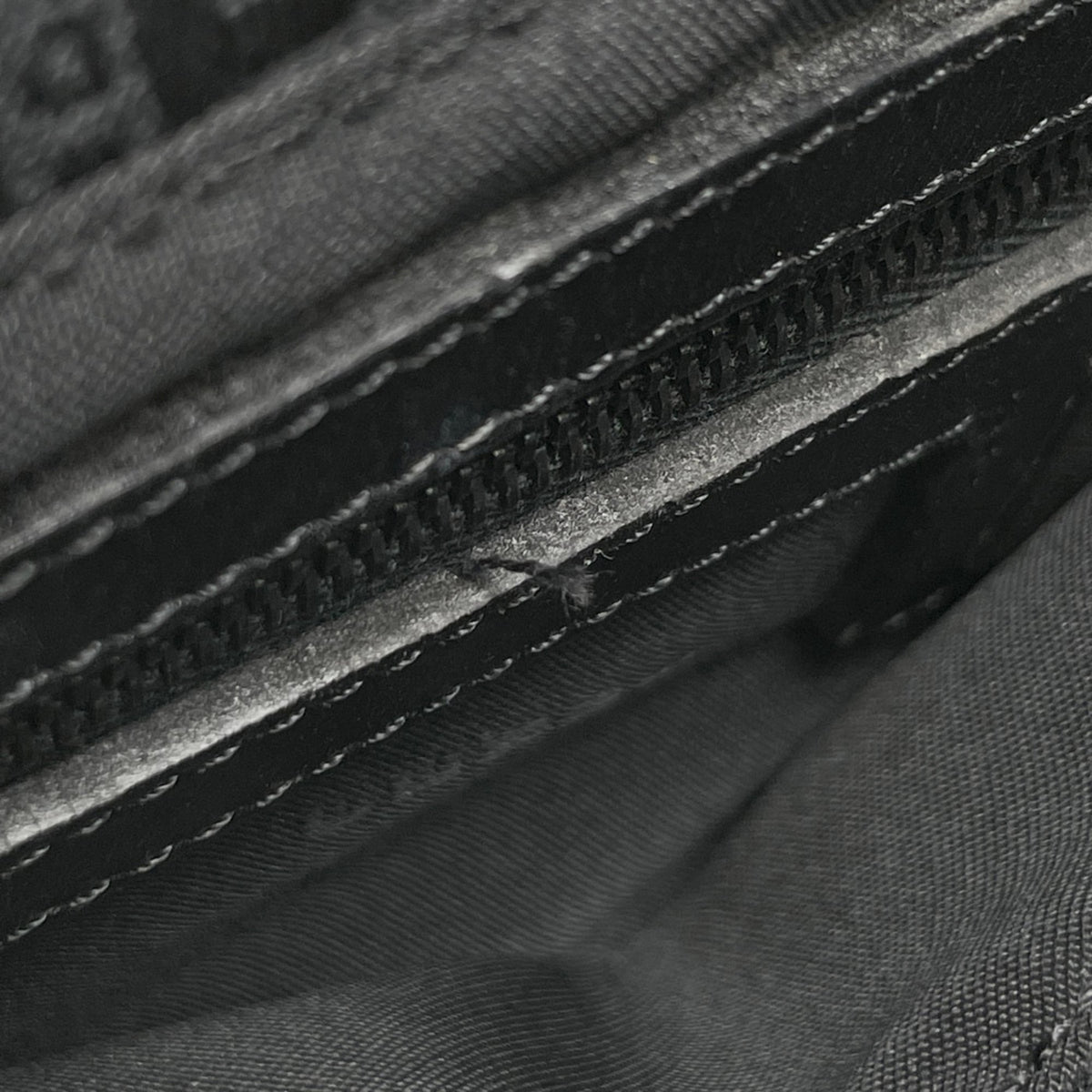 Fendi Black Canvas Leather Shoulder Bag (Pre-Owned)