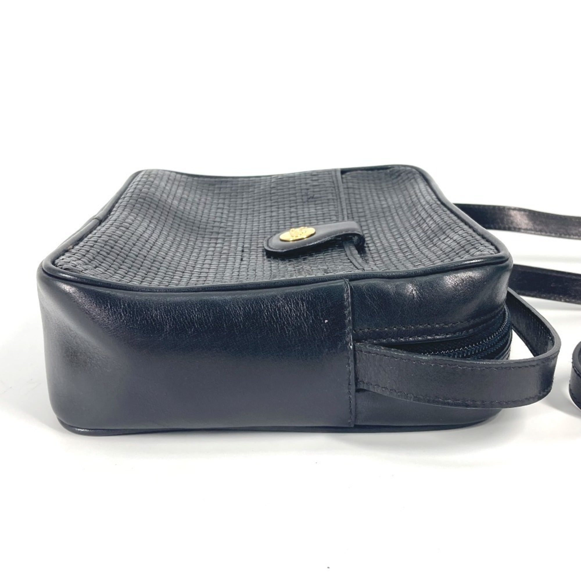 Celine Black Leather Pochette Shoulder Bag (Pre-Owned)