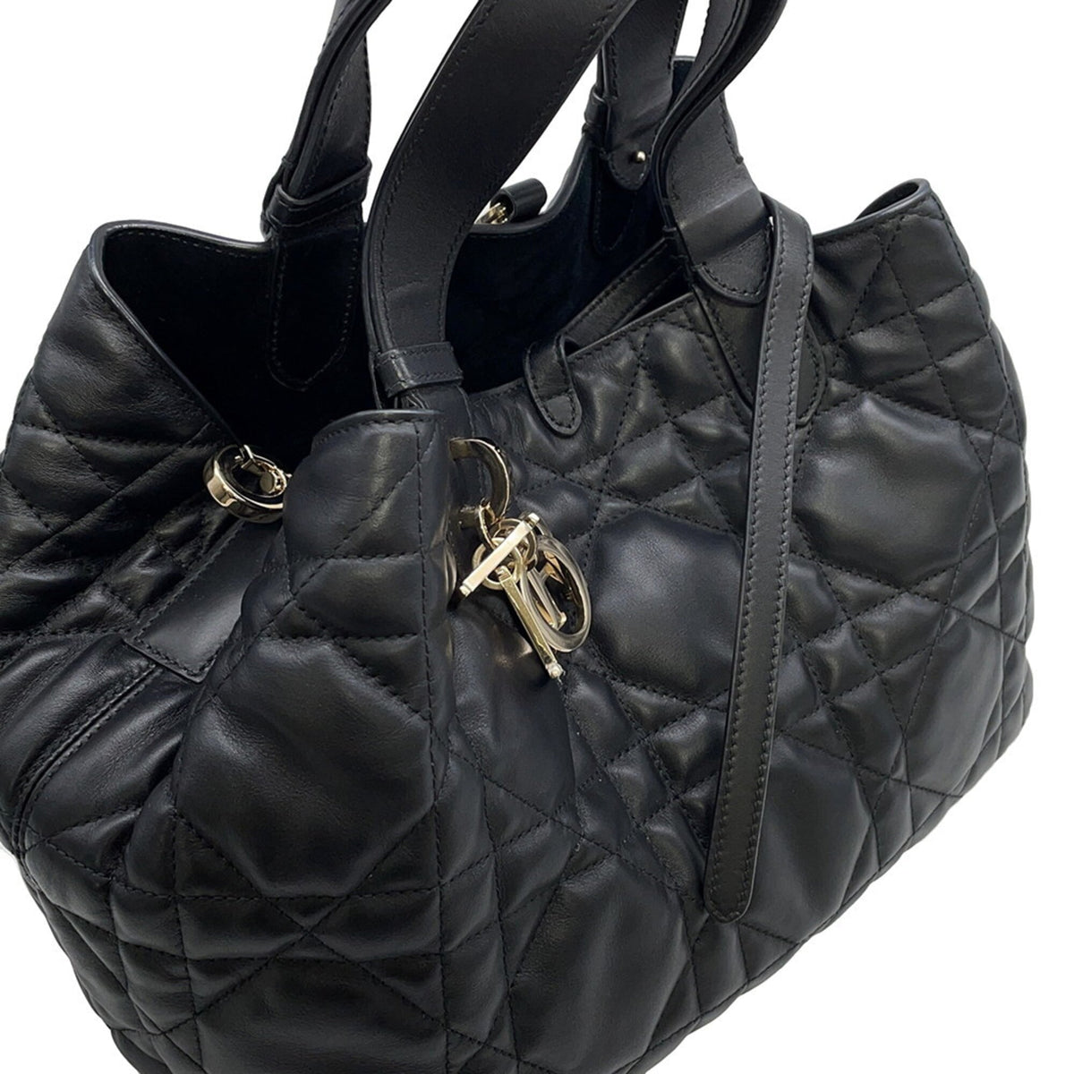 Christian Dior Black Leather Handbag (Pre-Owned)