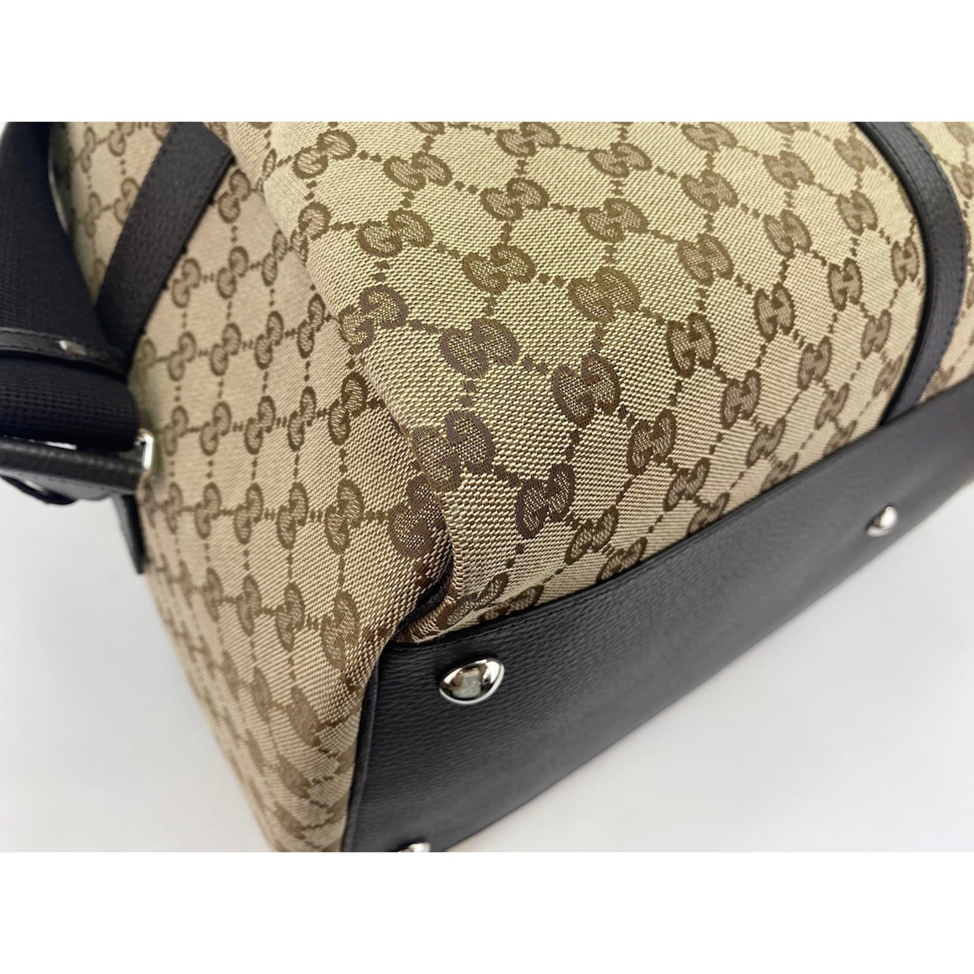 Gucci Brown Gg Canvas Handbag (Pre-Owned)