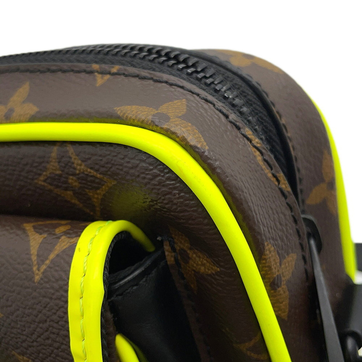 Louis Vuitton Brown Noir Yellow Monogram Shoulder Bag (Pre-Owned)