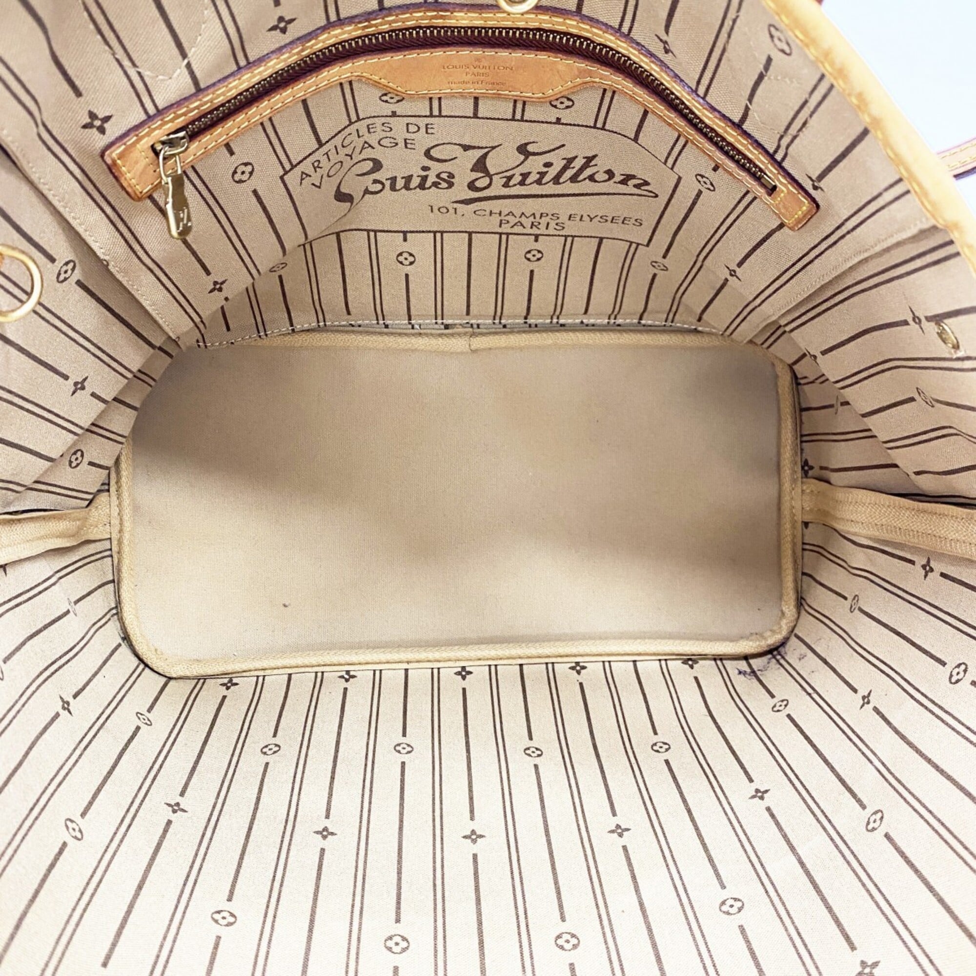 Louis Vuitton Brown Tote Bag (Pre-Owned)