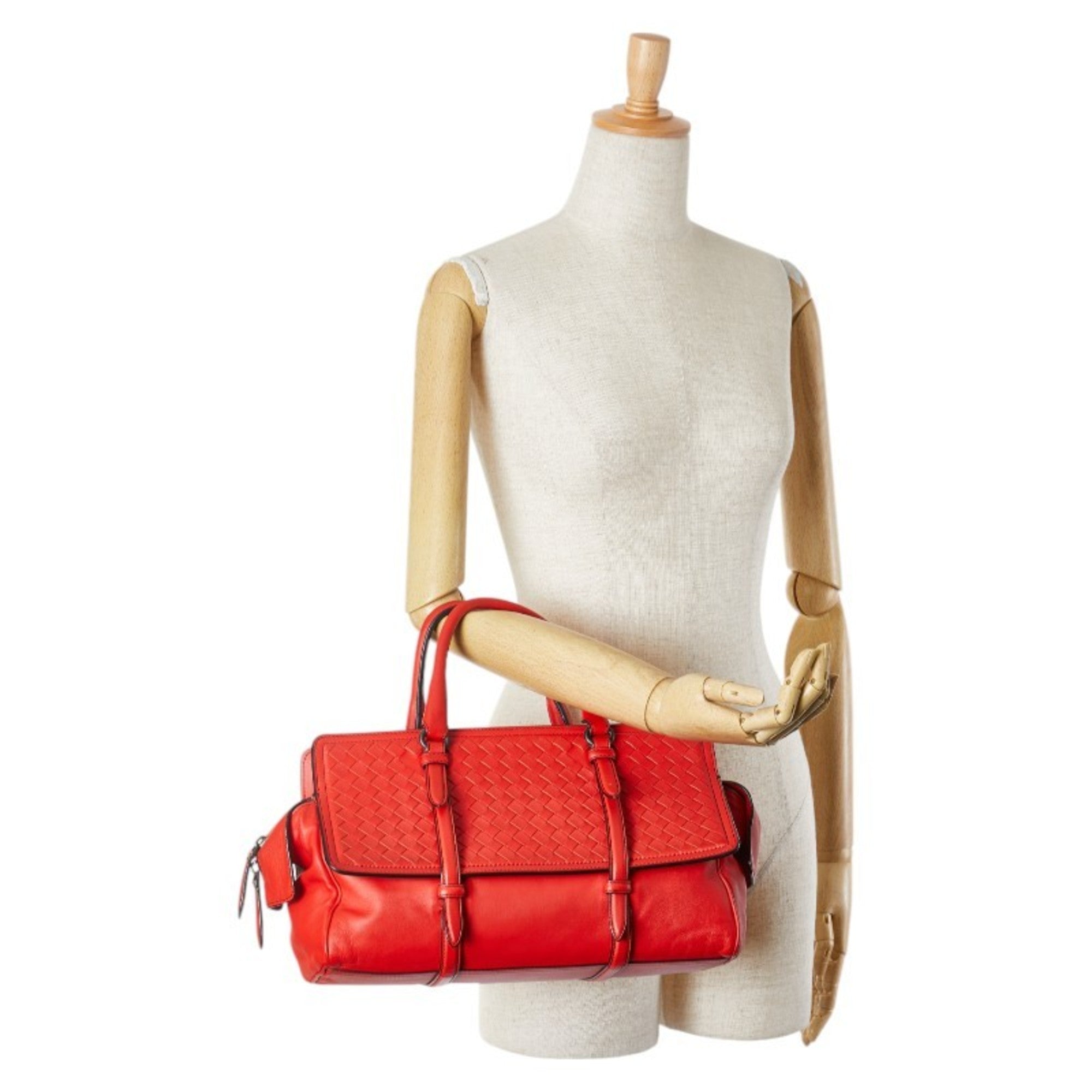 Bottega Veneta Red Color Leather Handbag (Pre-Owned)