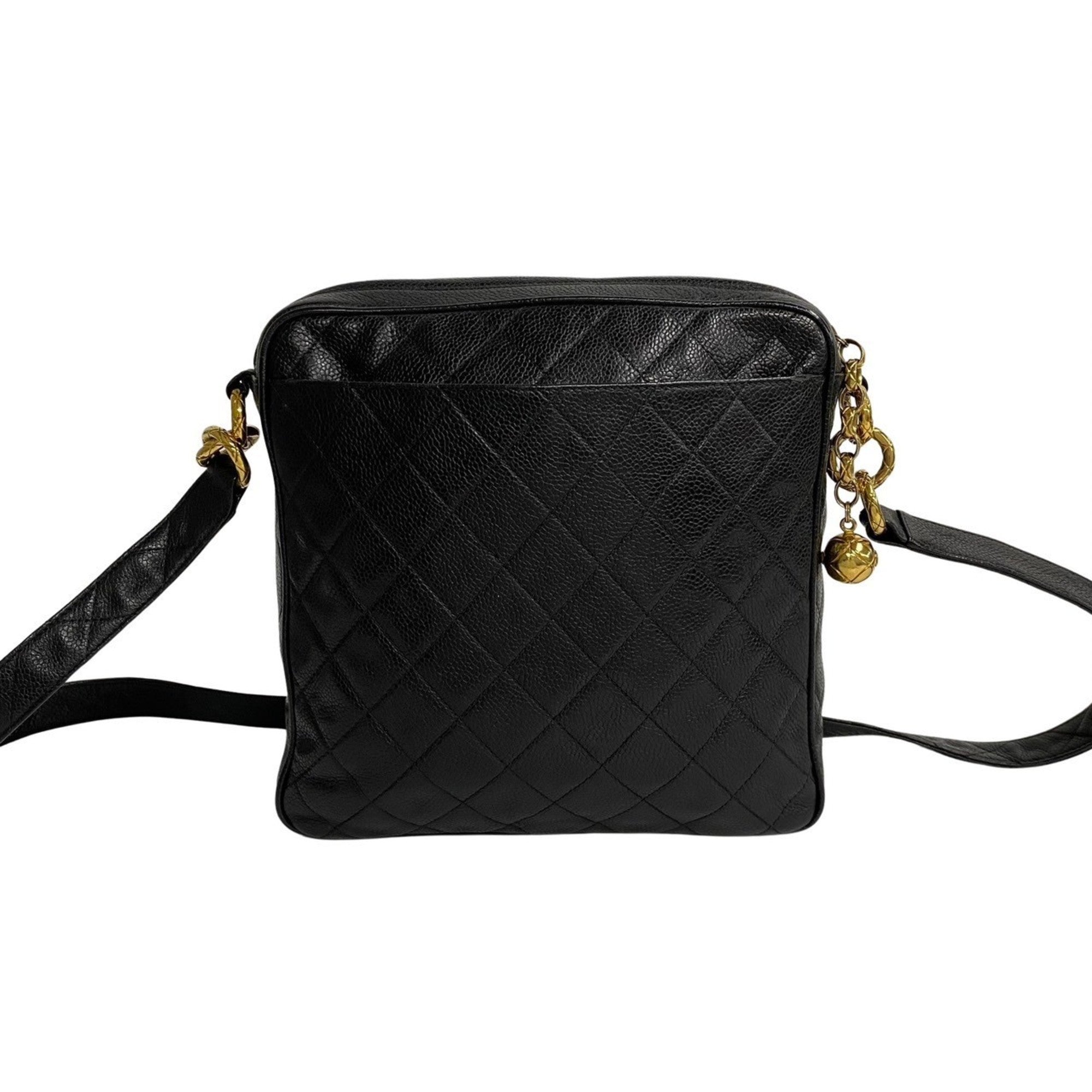 Chanel Black Leather Shoulder Bag (Pre-Owned)