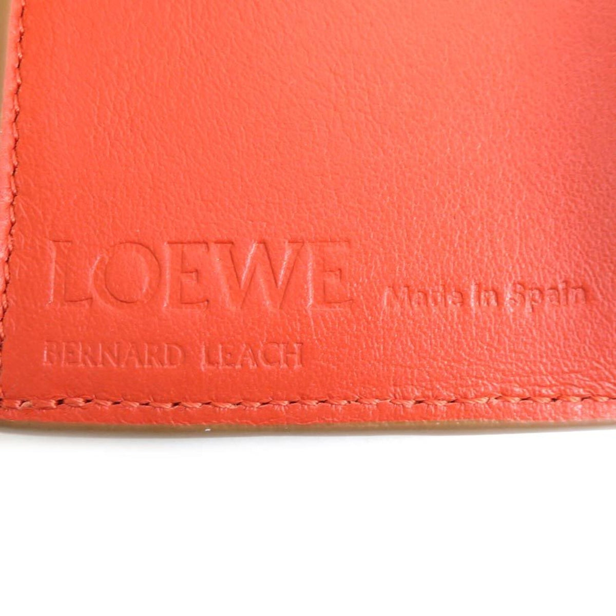 Loewe Camel Leather Wallet (Tri-Fold) (Pre-Owned)