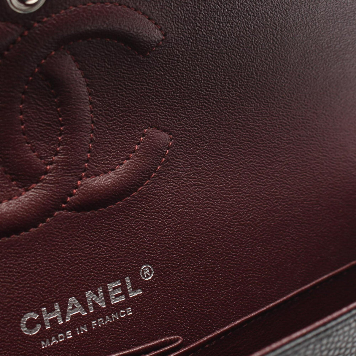 Chanel Black Grained Calfskin Handbag Shoulder Bag (Pre-Owned)