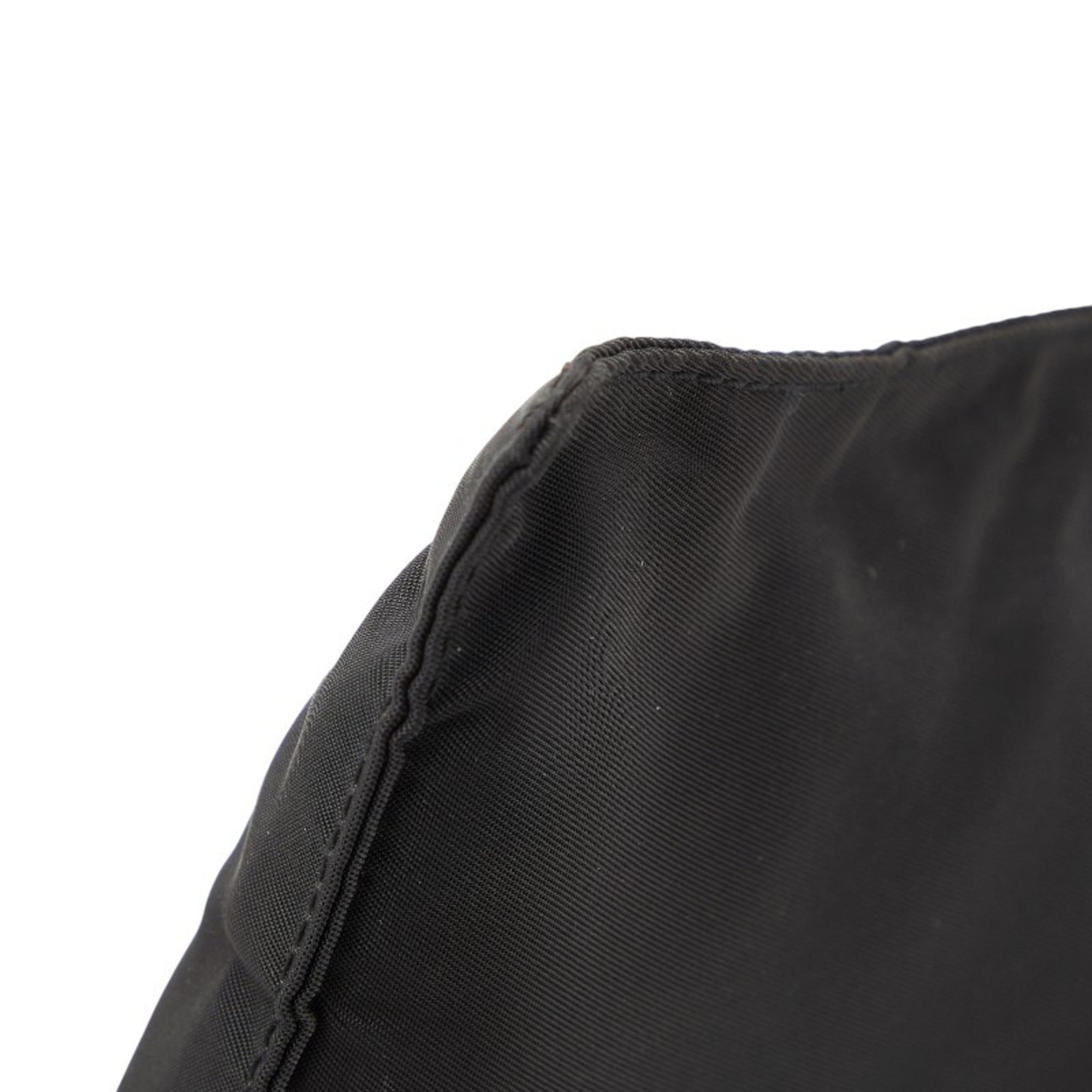 Prada Black Nylon Shoulder Bag (Pre-Owned)