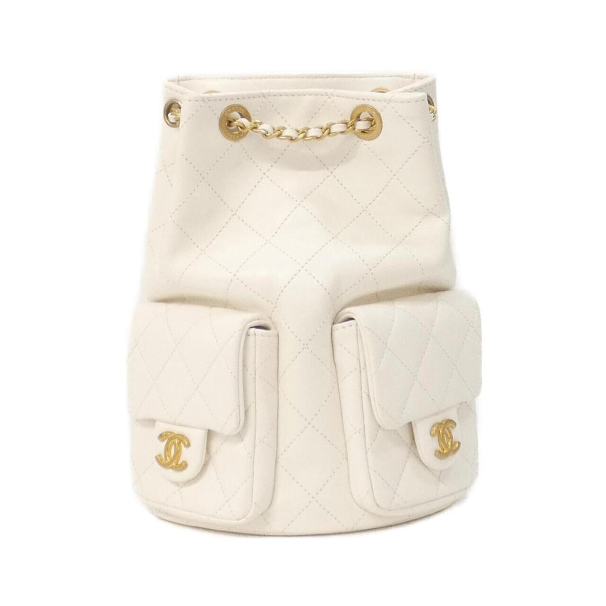 Chanel White Leather Backpack (Pre-Owned)