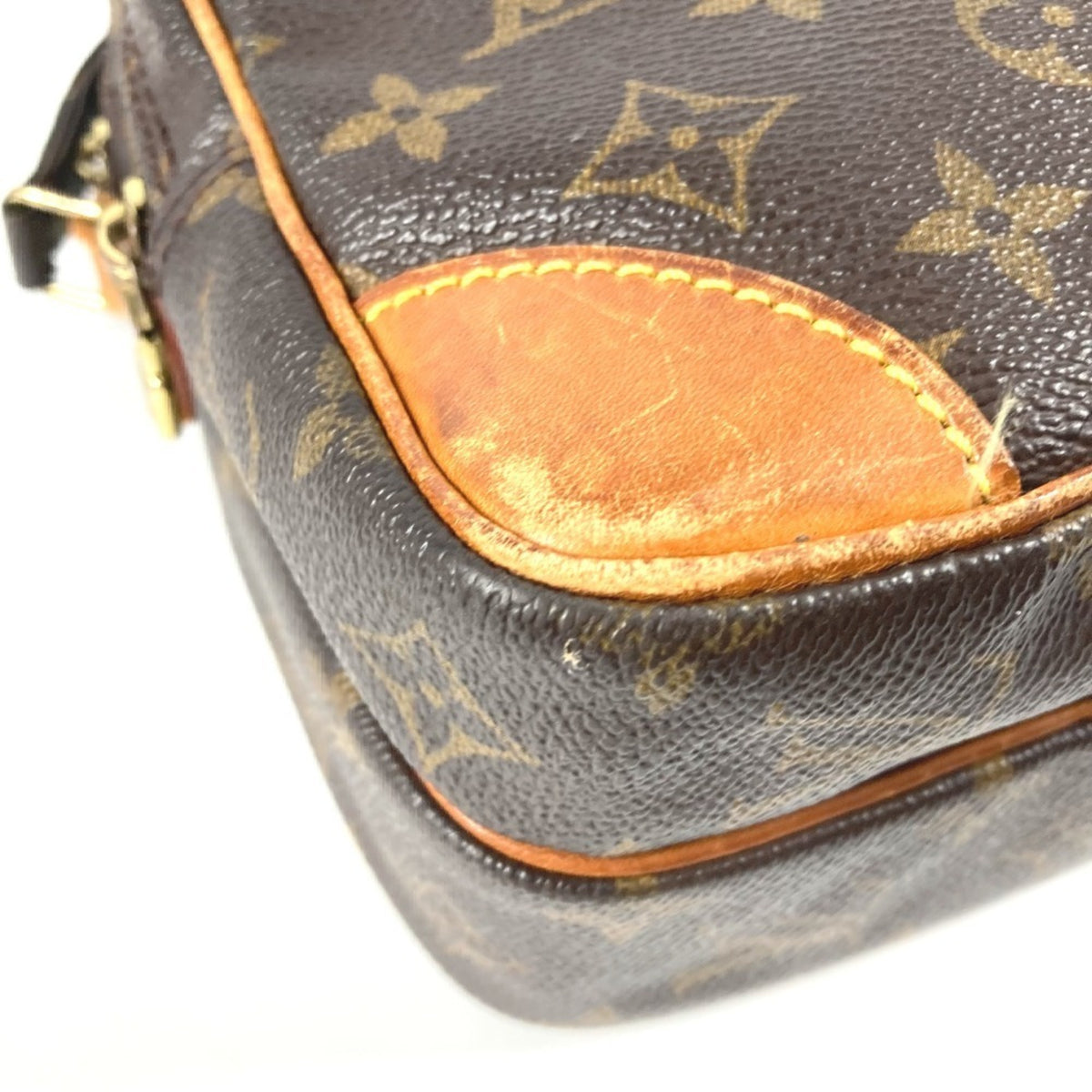 Louis Vuitton Monogram Brown Monogram Pochette Shoulder Bag (Pre-Owned)