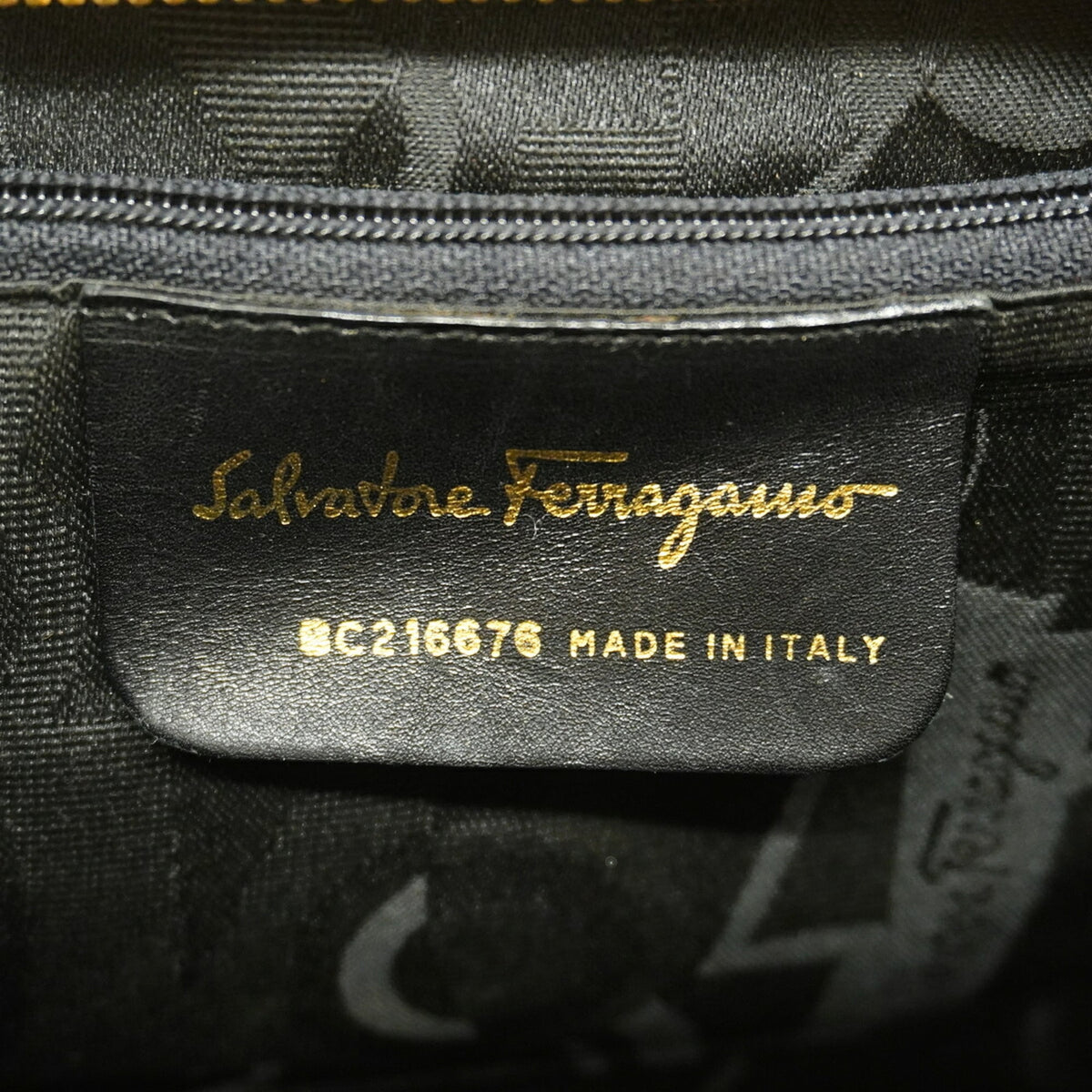 Salvatore Ferragamo Beige Leather Tote Bag (Pre-Owned)