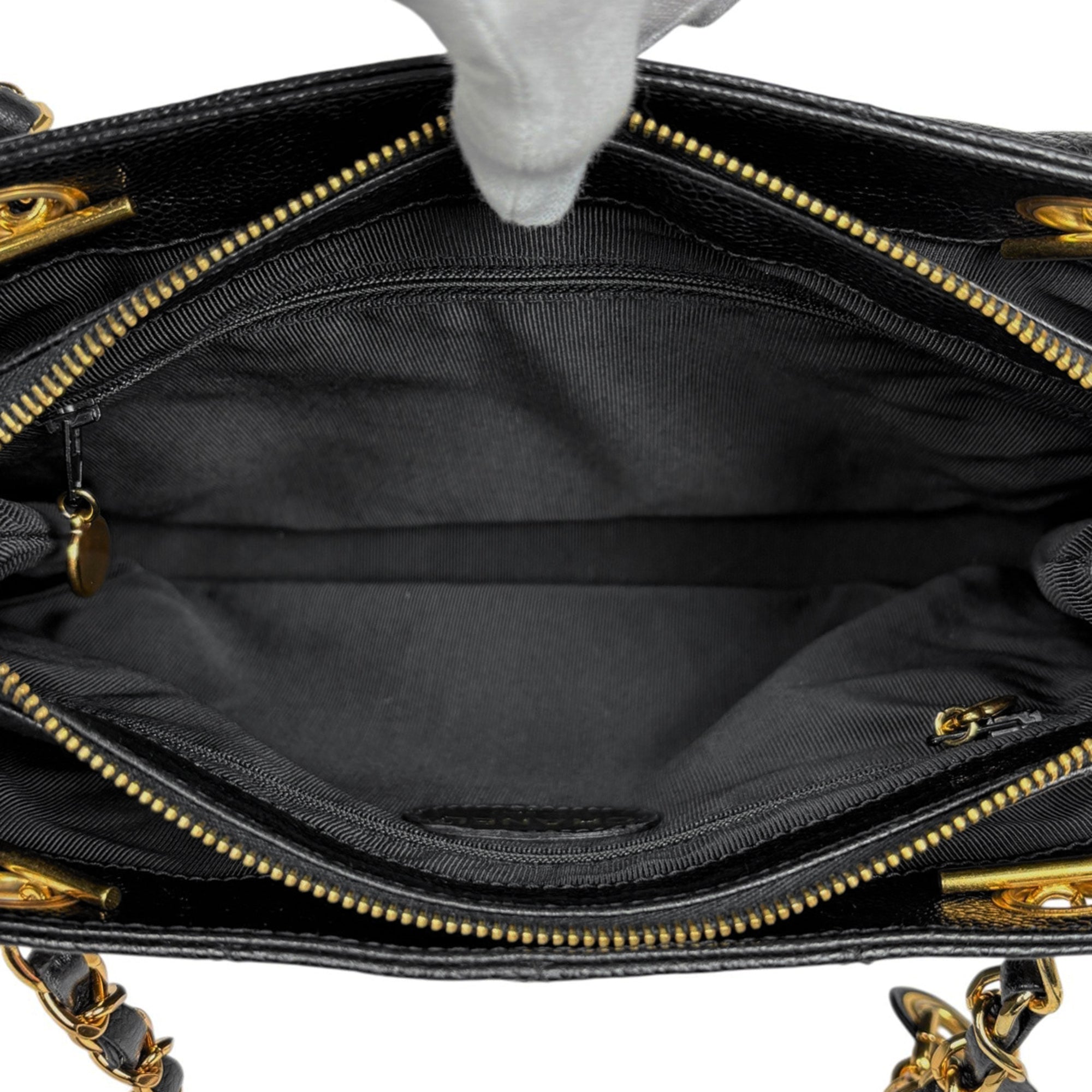 Chanel Black Grained Calfskin Shoulder Bag Tote Bag (Pre-Owned)