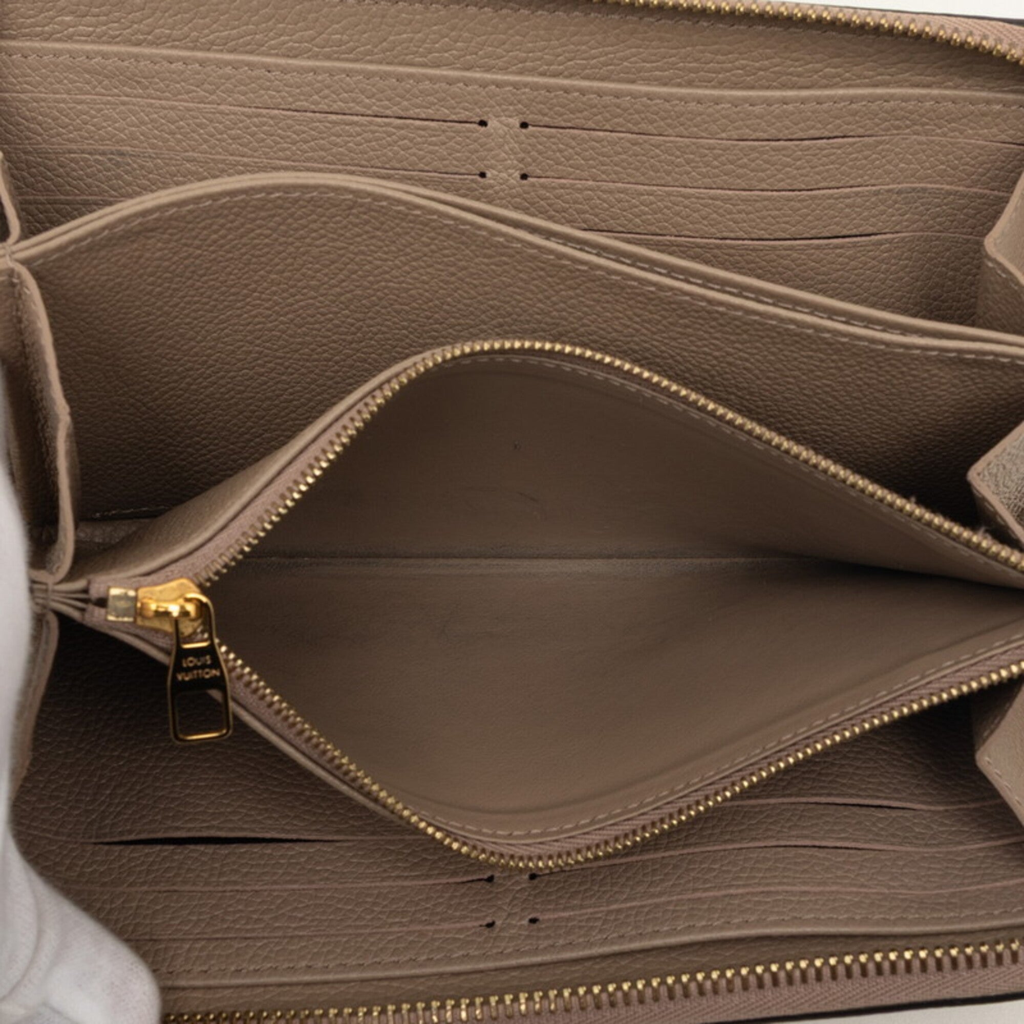 Louis Vuitton Beige Cream Tourterelle Leather Long Wallet (Bi-Fold) (Pre-Owned)