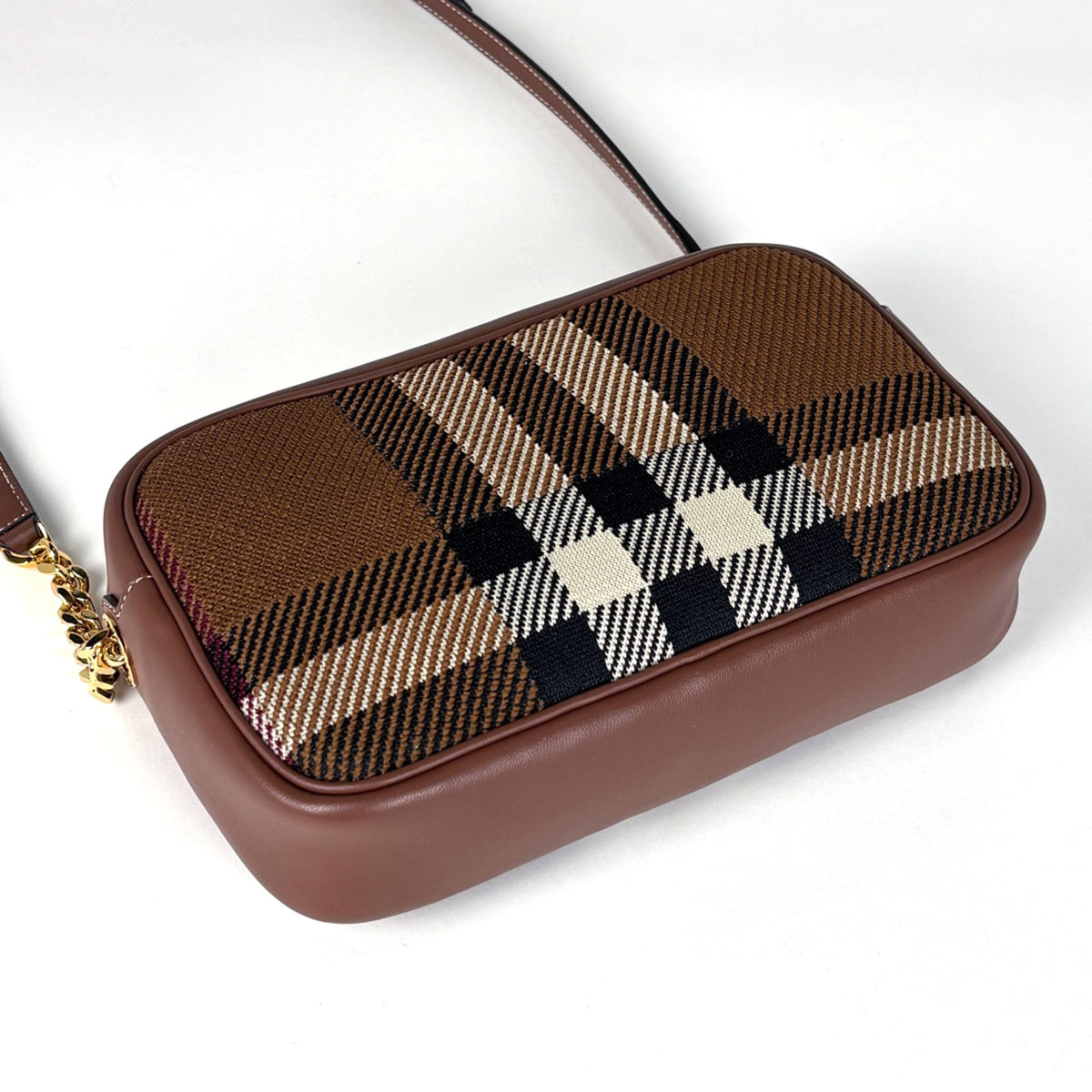 Burberry Brown Fabric Leather Shoulder Bag (Pre-Owned)